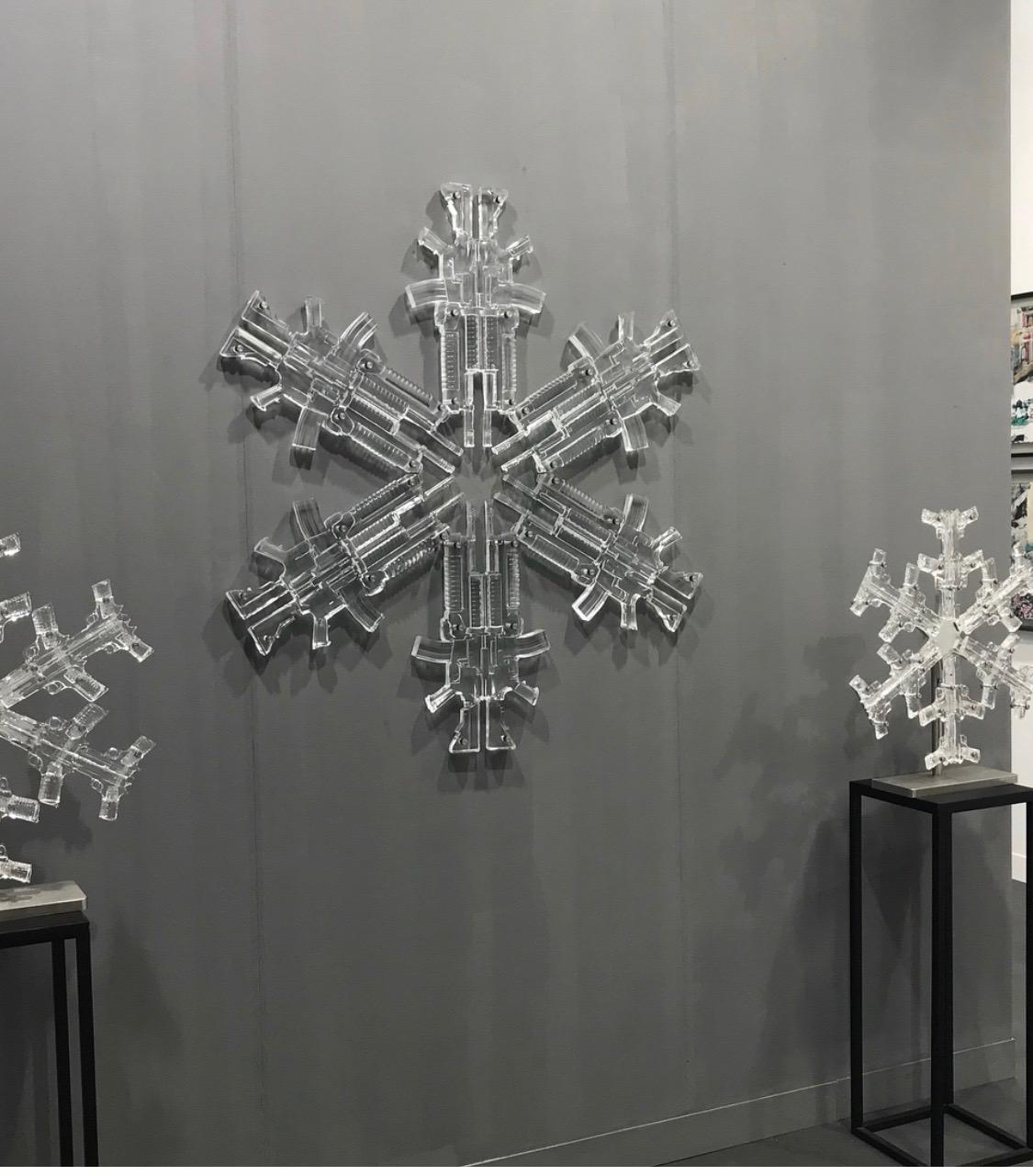 Snowflake 3 Limited edition of 8 Glass sculpture by Huang Yulong 3