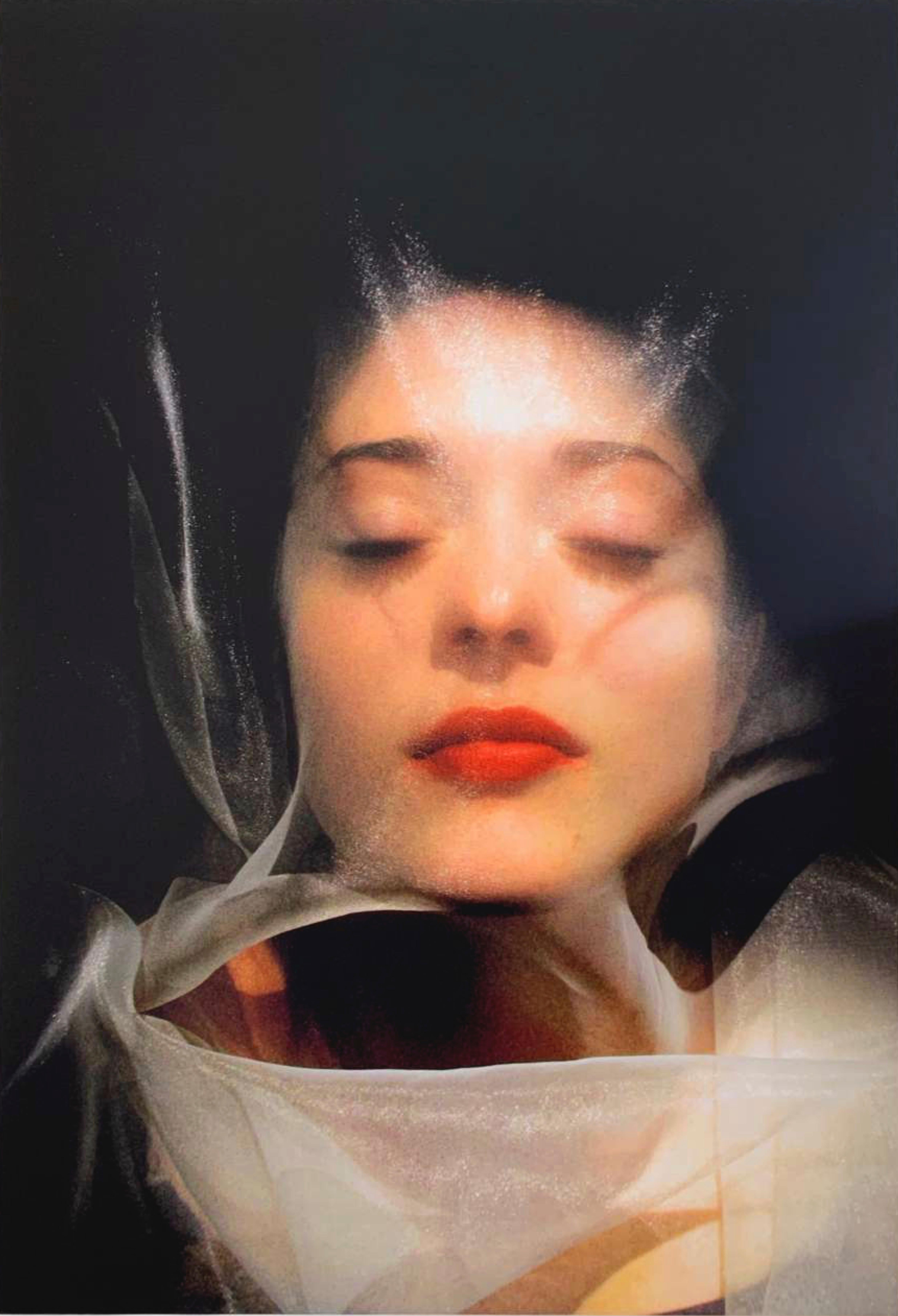 "Wrapped Series Untitled #2" Fotografie 34x23 in Auflage 1/10 von Robert Mack
