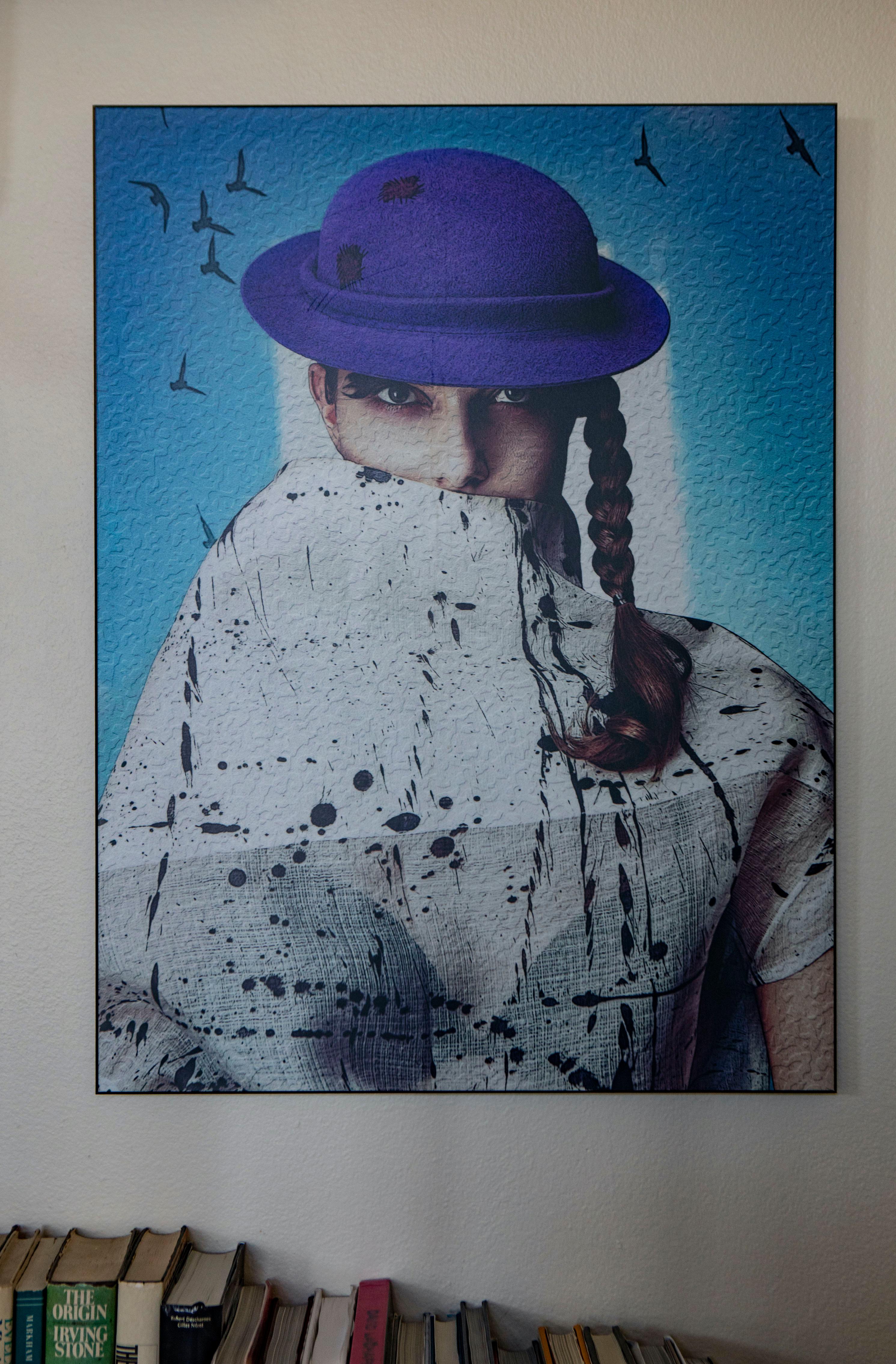 „Forget Me Not“ Figurative Fotografie 40x30in Ed 2/14 von Viktorija Pashuta im Angebot 2