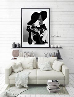 Viktorija Pashuta "VOGUE Fashion" Original Fine Art Print