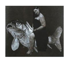 "Mujer y pez" Pintura figurativa al carboncillo 20" x 25" pulgadas por Ahmed Saber