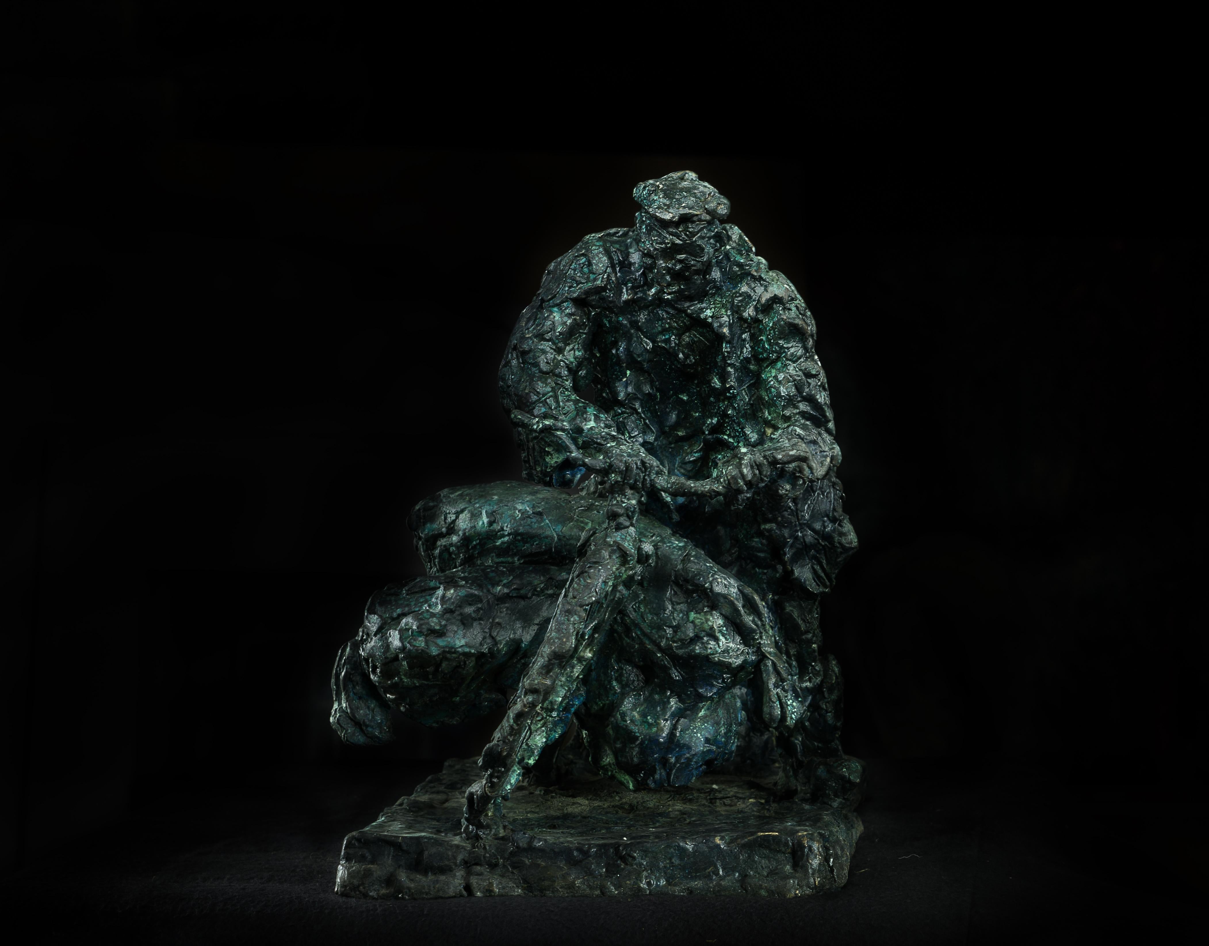 Escultura contemporánea rusa de Alexander Sviyazov - Paquete para lechones en venta 1
