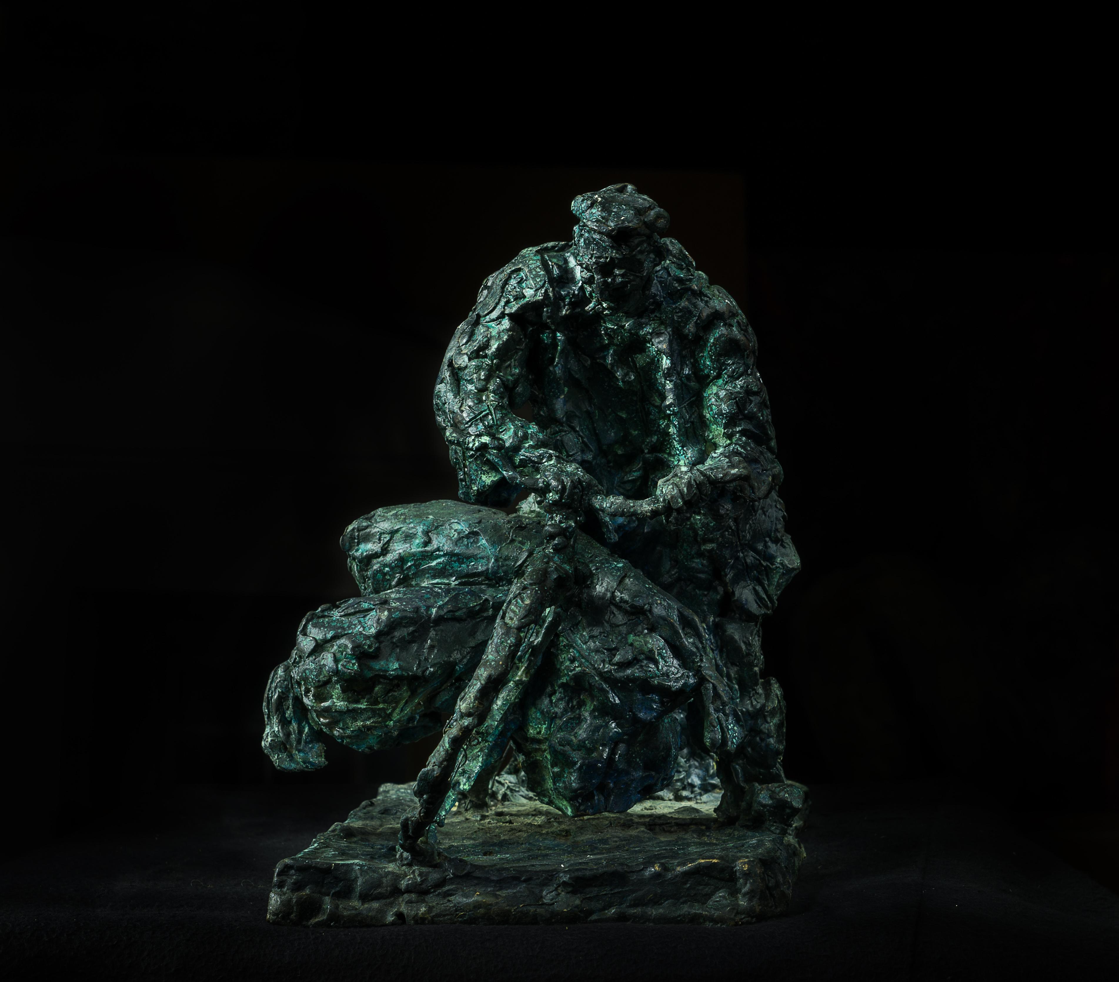 Escultura contemporánea rusa de Alexander Sviyazov - Paquete para lechones en venta 2