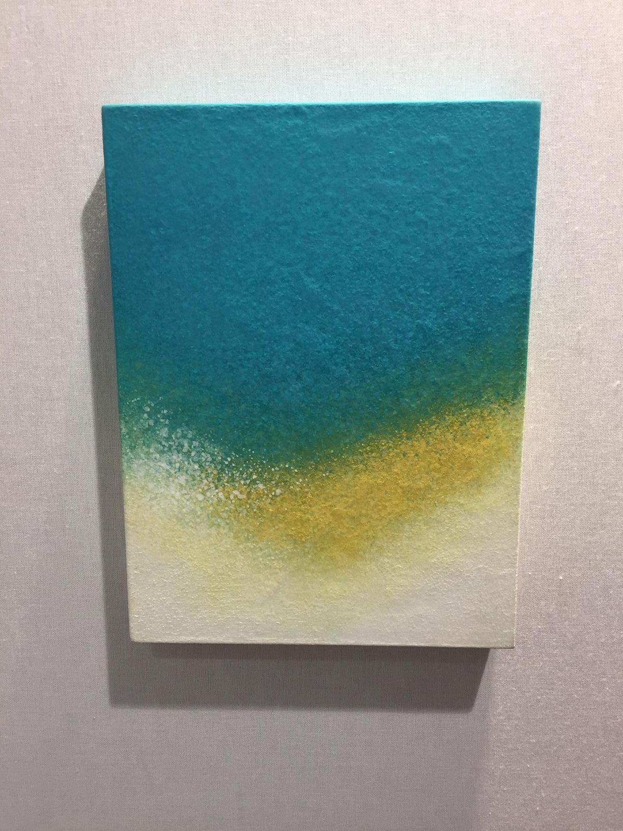 Title: Into the light  
Year: 2019
Technique: pigment (Iwaenogu), glue, and & water on cotton (Washi) marouflaged on panel
Size: 24 x 13 x 4 cm 

FUSAKO EKUNI (JPN)

Born in 1947 in Yokohama, Japan
Lives & works in Tokyo, Japan

Fusako Ekuni is