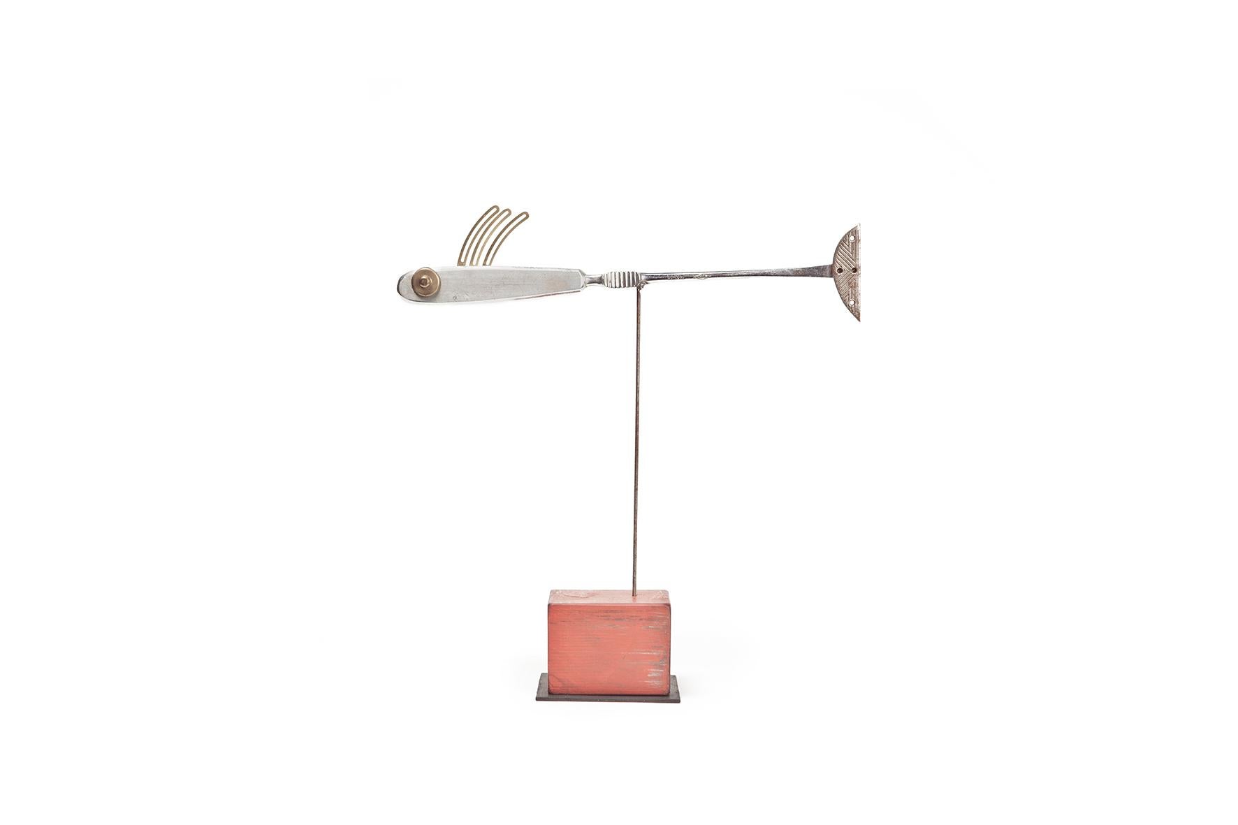 Pez Flecha - 21st Century, Contemporary Sculpture, Figurative, Recycled Objects - Mixed Media Art by Miquel Aparici
