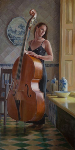 Femme avec son double Bass dans un intérieur néerlandais - Peinture contemporaine du 21e siècle