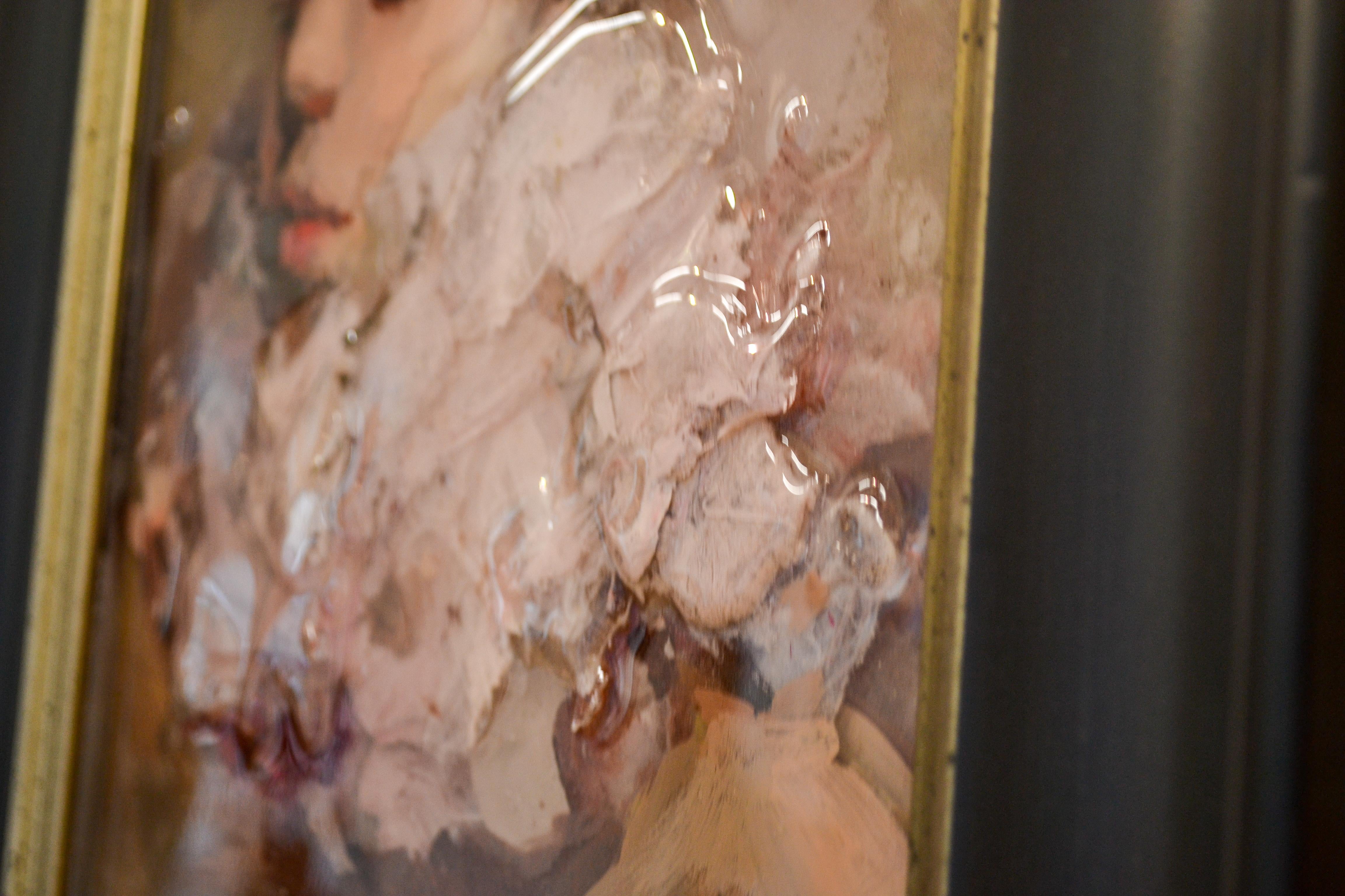 Violet - Anne-Rixt Kuik, 21st Century Contemporary Portrait made of Epoxy Resin 7