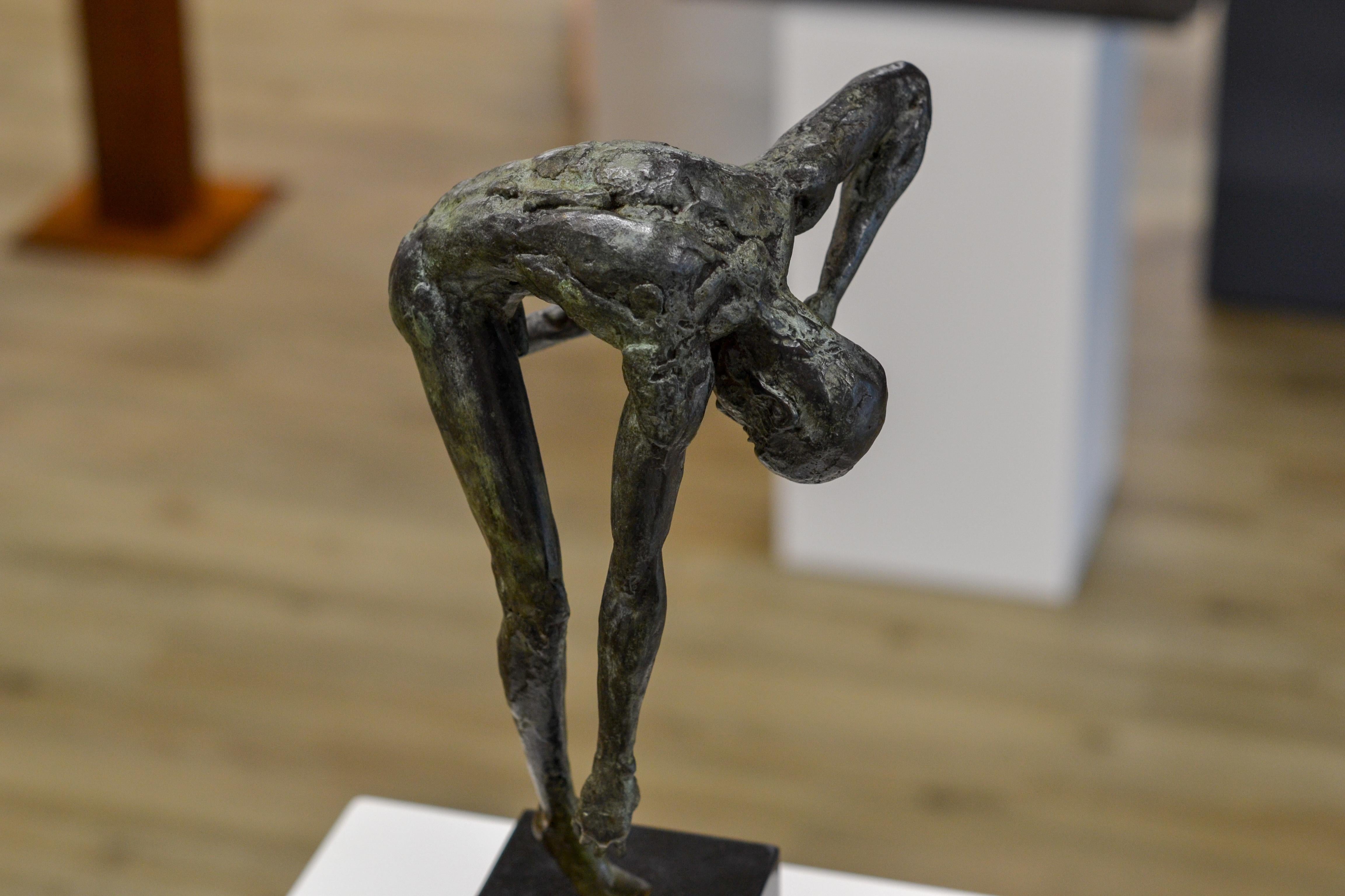 Dancing Free - 21st Century Contemporary Bronze Sculpture by Martijn Soontiens 2