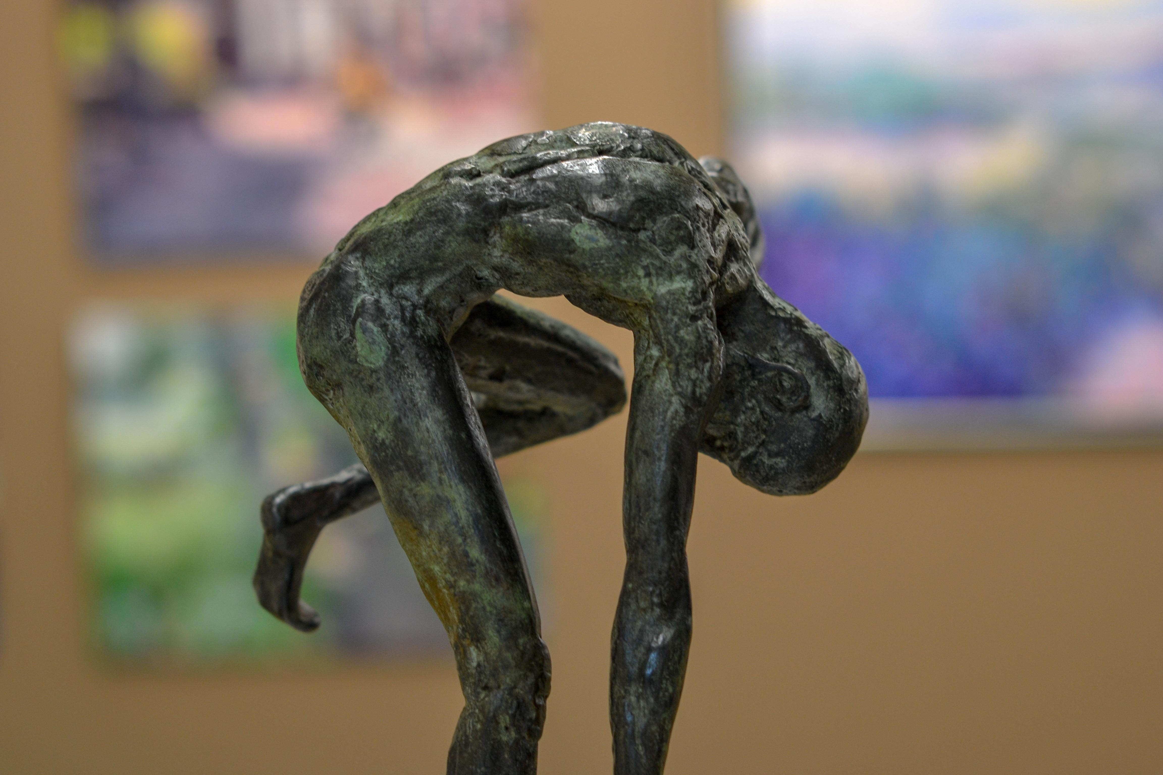 Dancing Free - 21st Century Contemporary Bronze Sculpture by Martijn Soontiens 5