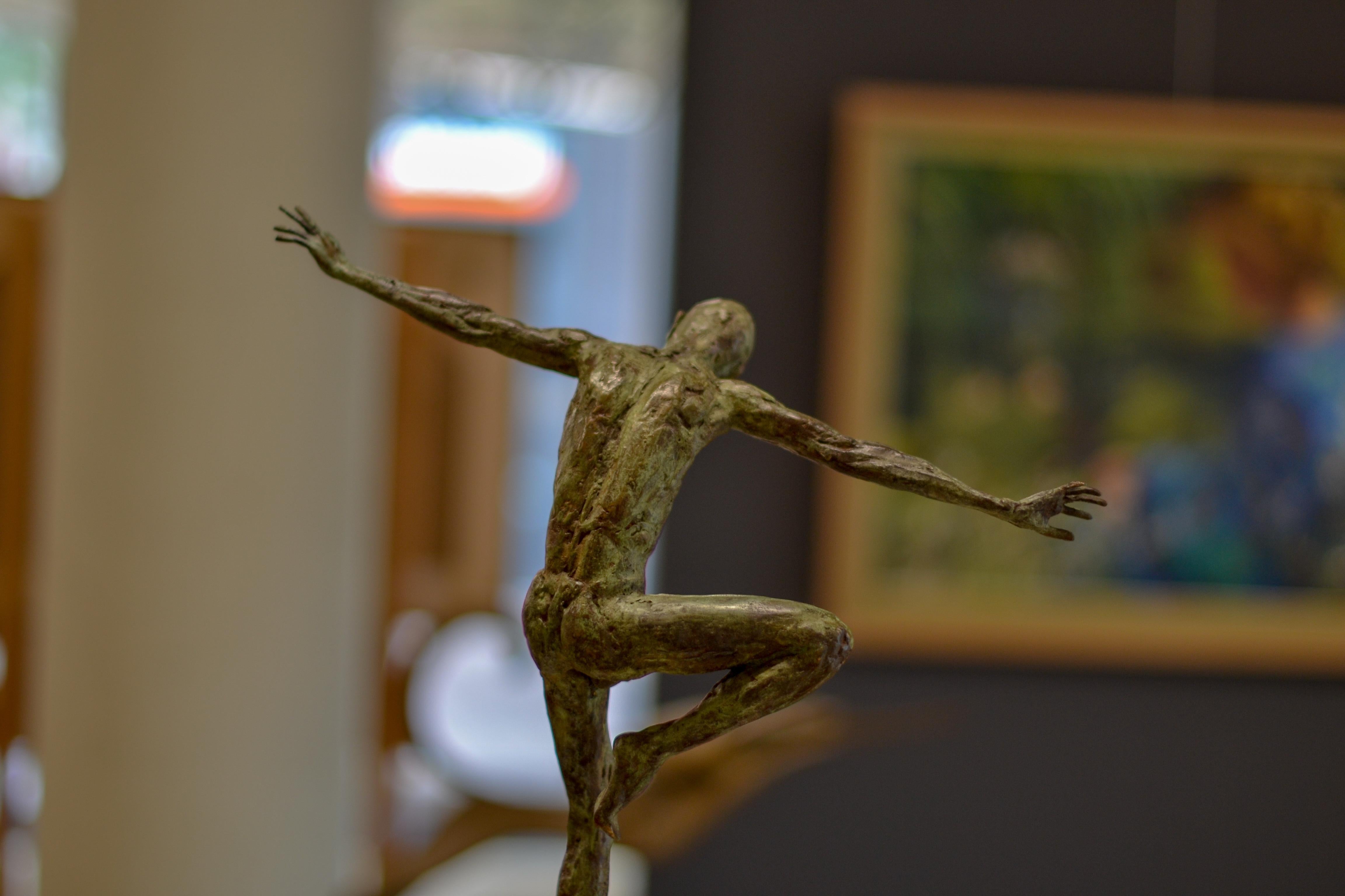 Fourth Dancer - 21st Century Bronze Sculpture by Dutch Martijn Soontiens 7