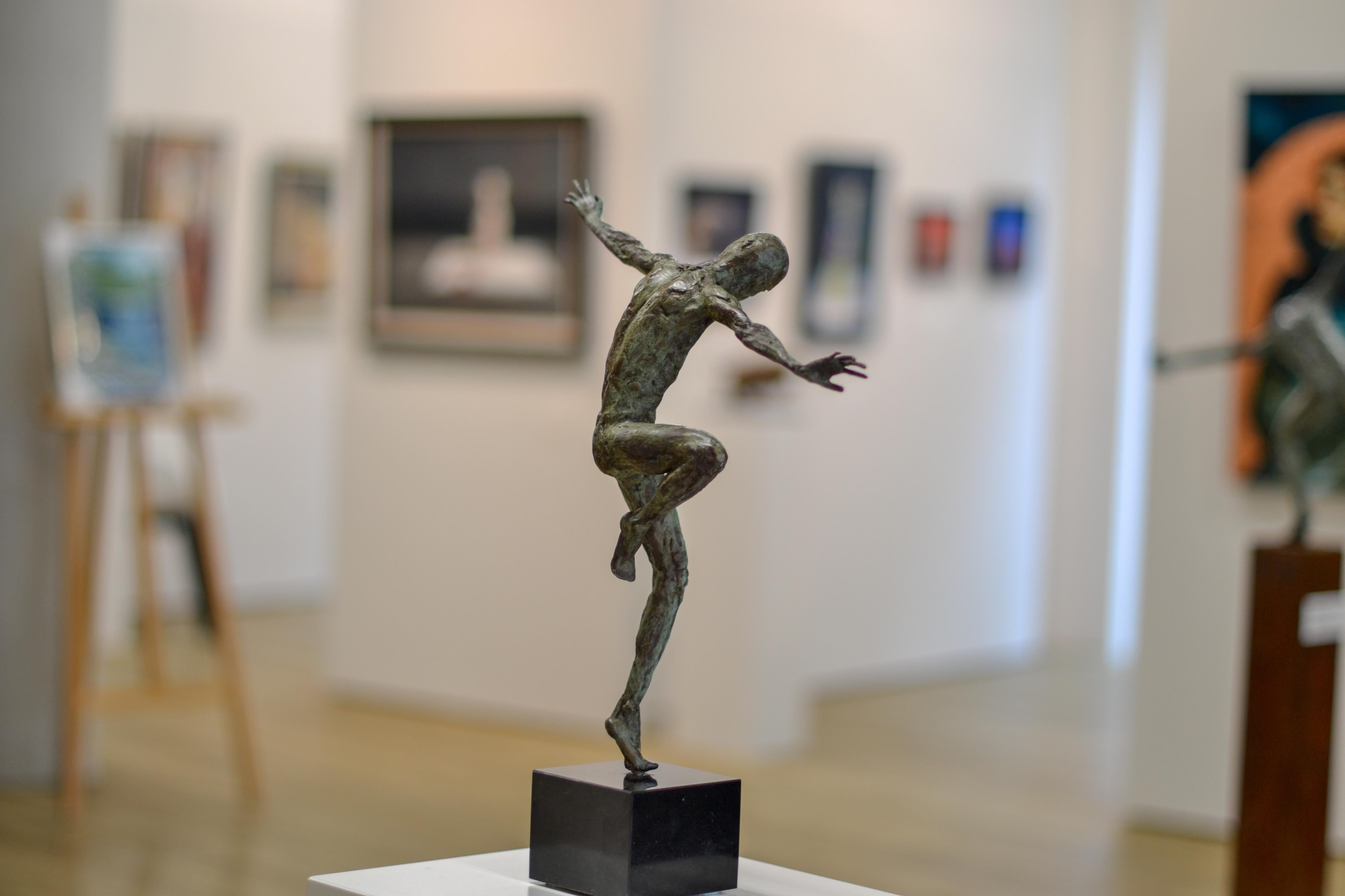 Fourth Dancer - 21st Century Bronze Sculpture by Dutch Martijn Soontiens 8