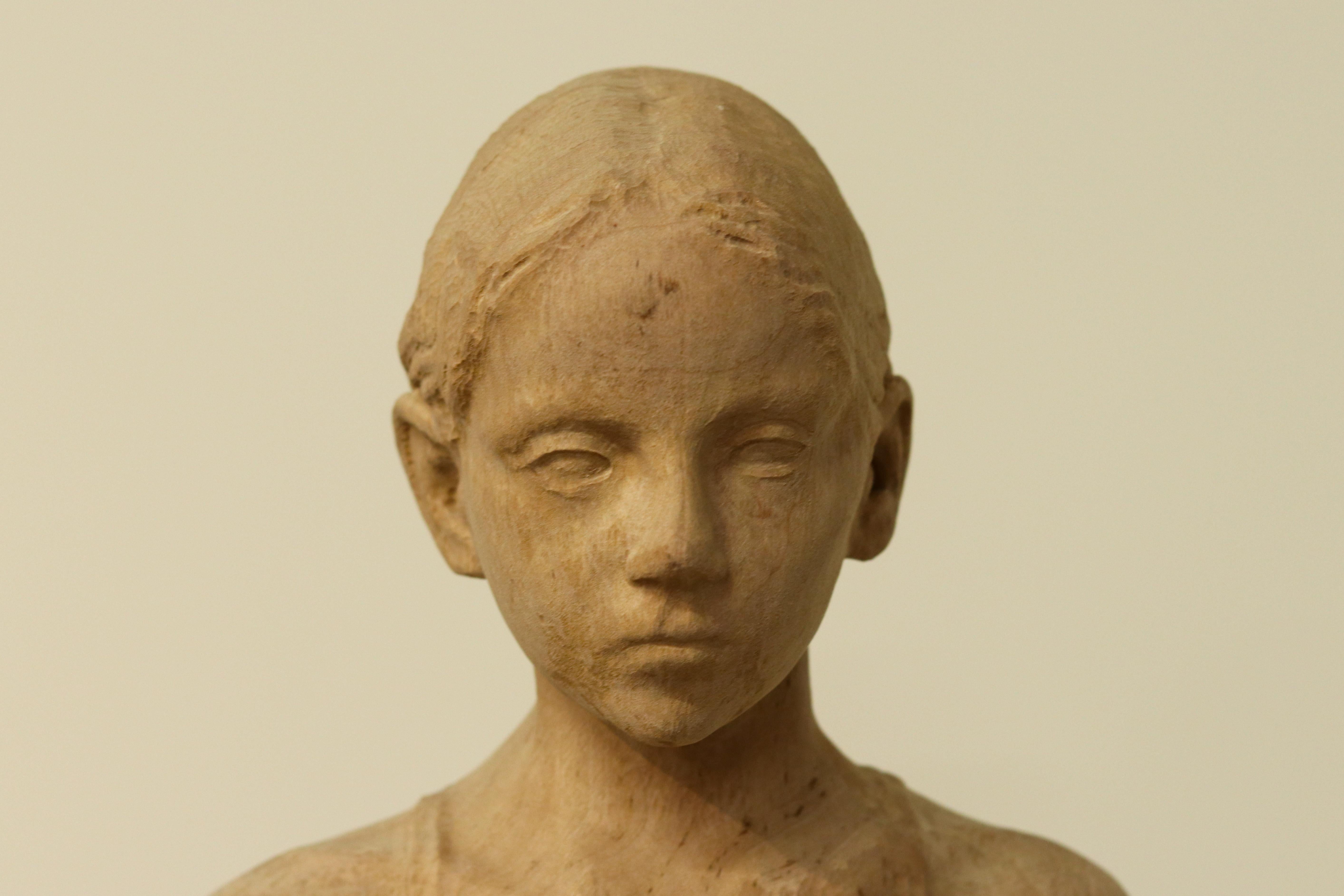 Walking Girl, 21st Century Contemporary Wooden Sculpture by Pedro Quesada Sierra 3