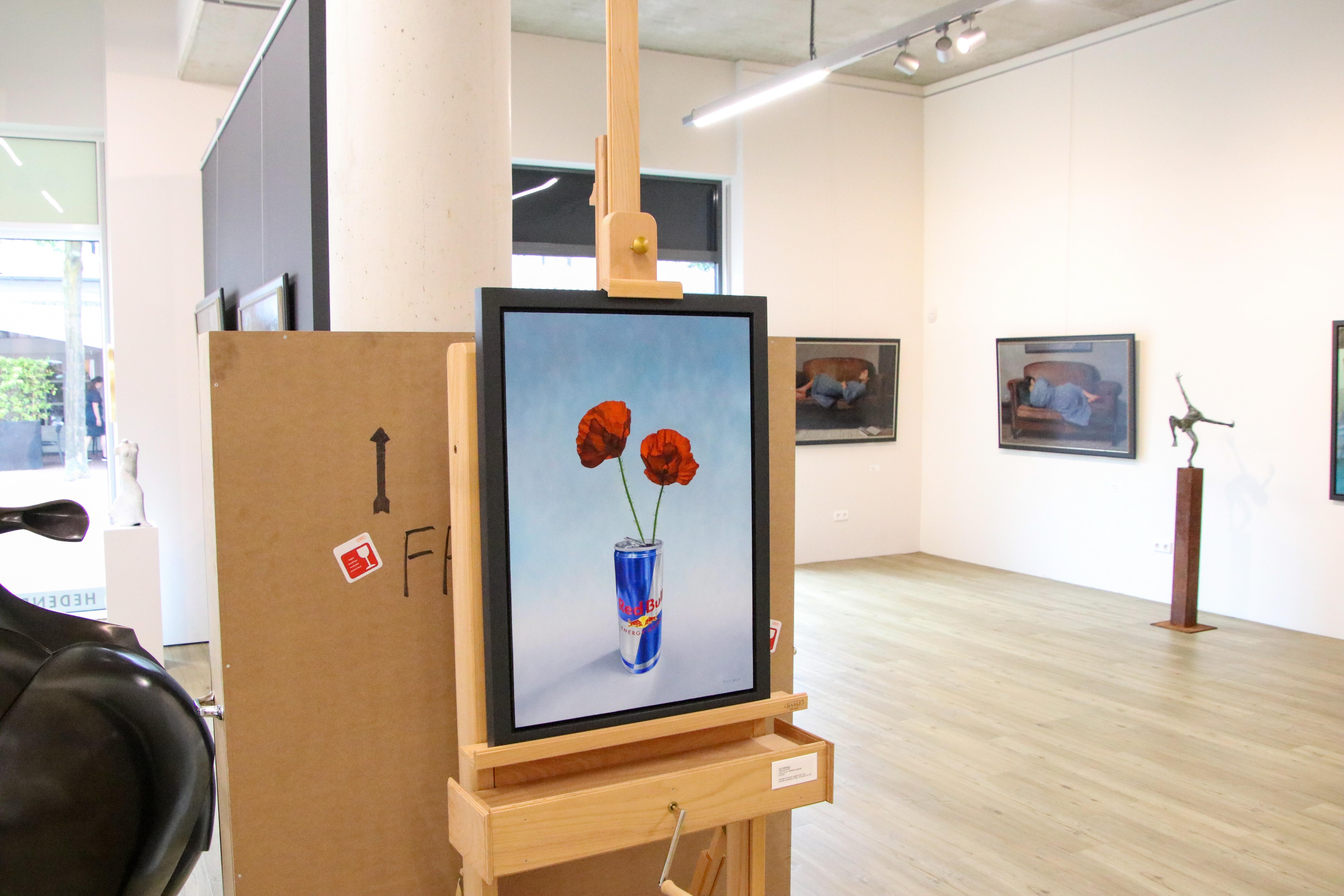 Poppy versus Red Bull - 21st Century Contemporary Still-Life by Dutch JP Marsman 3