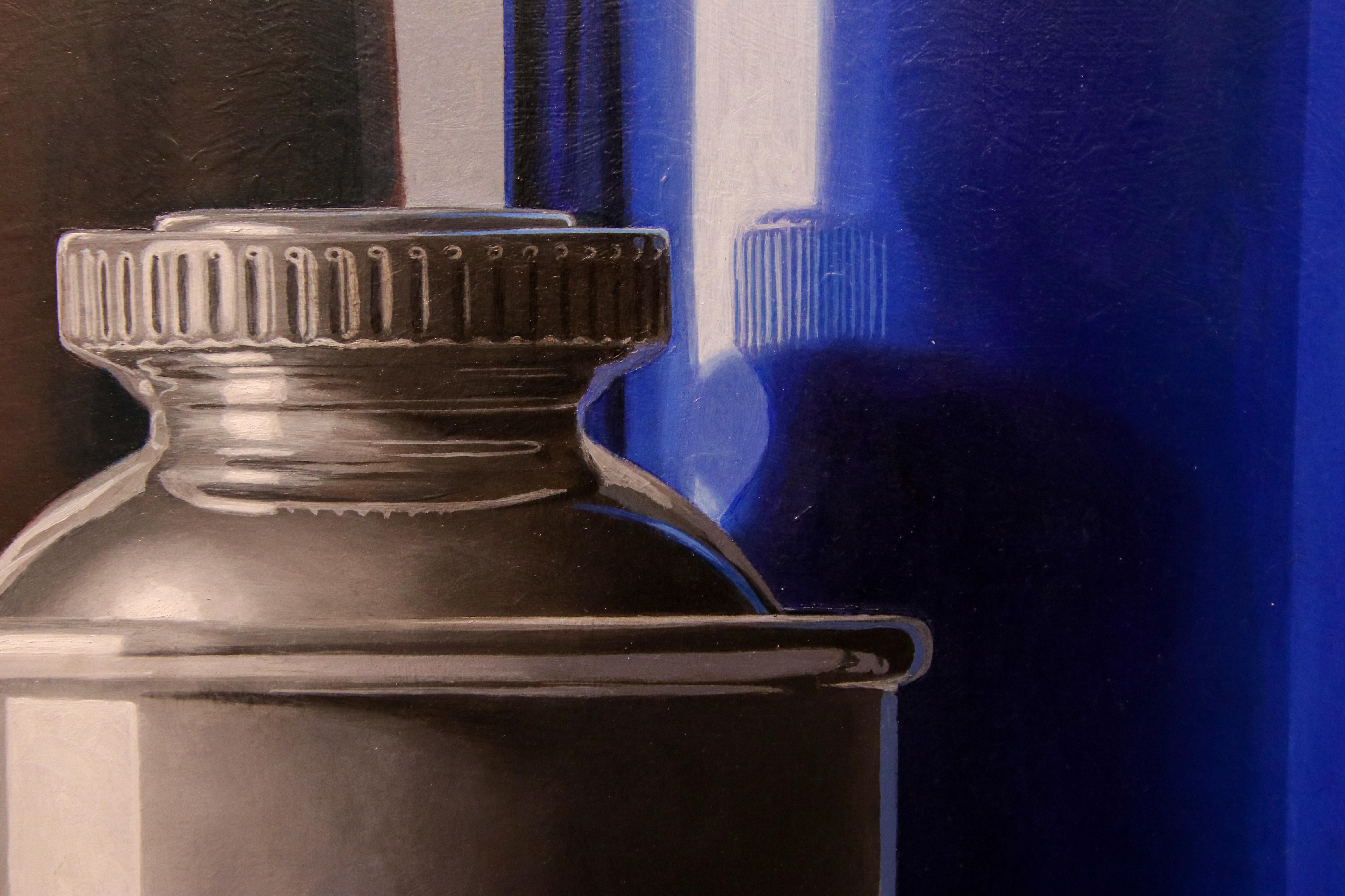 Composition avec une bouteille bleue - Peinture à l'huile contemporaine du 21e siècle - Nature morte - Painting de Henk Boon