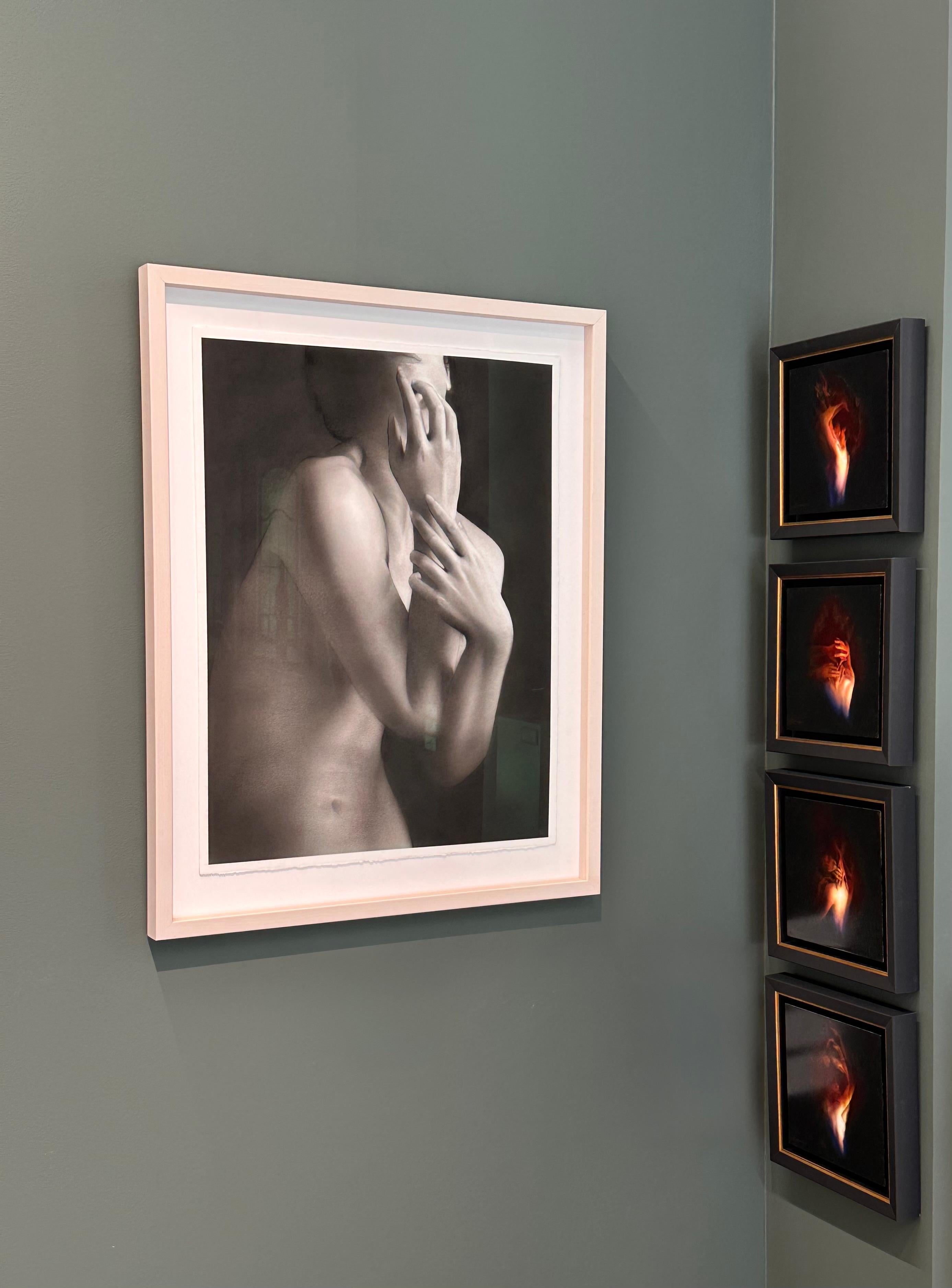 Nocturno en do sostenido menor- Dibujo al carbón contemporáneo del siglo XXI, Desnudo - Art de Rosanna Gaddoni