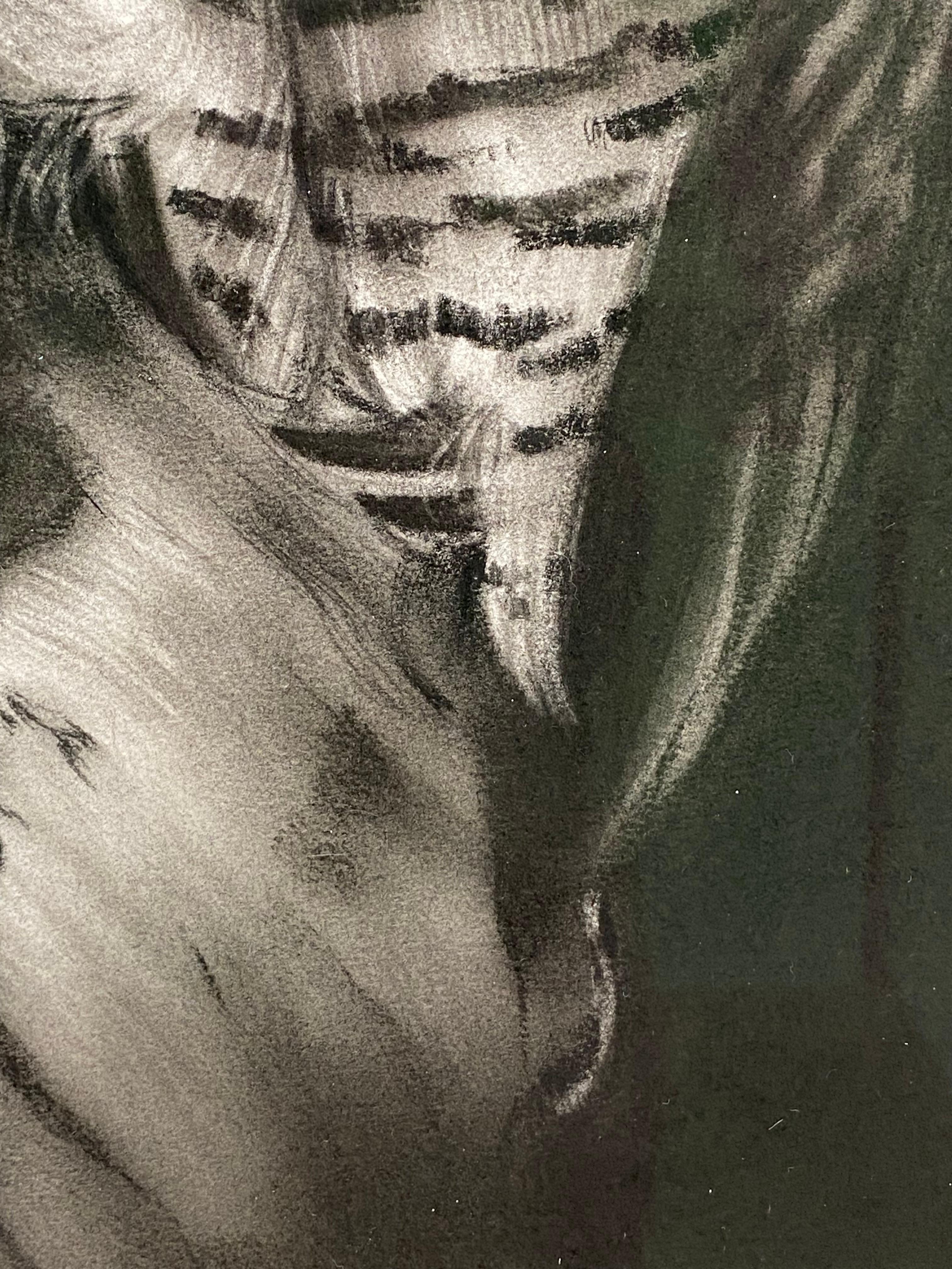 Canción para mí - Siglo XXI Dibujo contemporáneo a carboncillo de un búho en venta 3