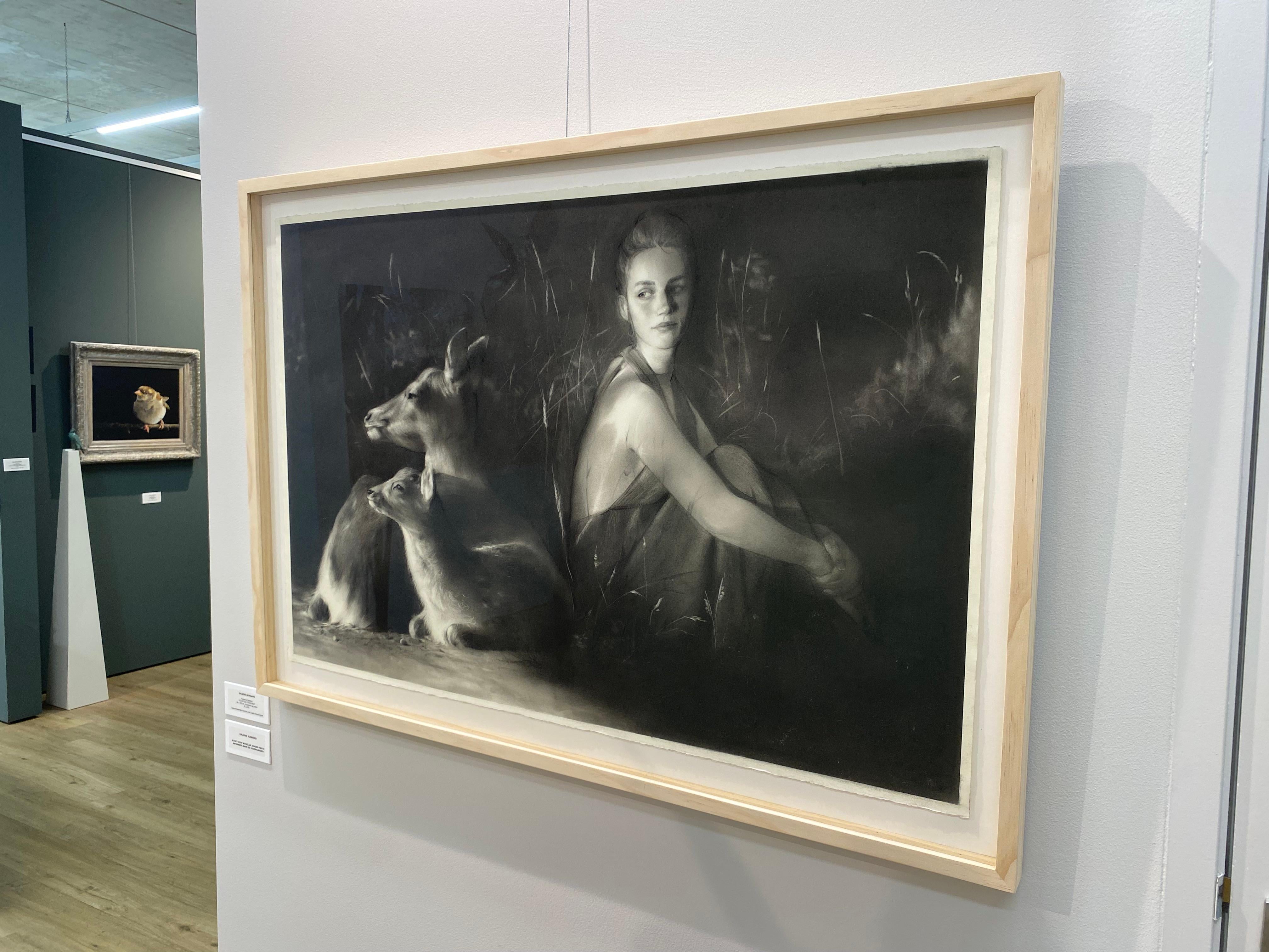 Solstizio d'Inverno - Dessin au fusain contemporain du 21e siècle d'une jeune fille en vente 8