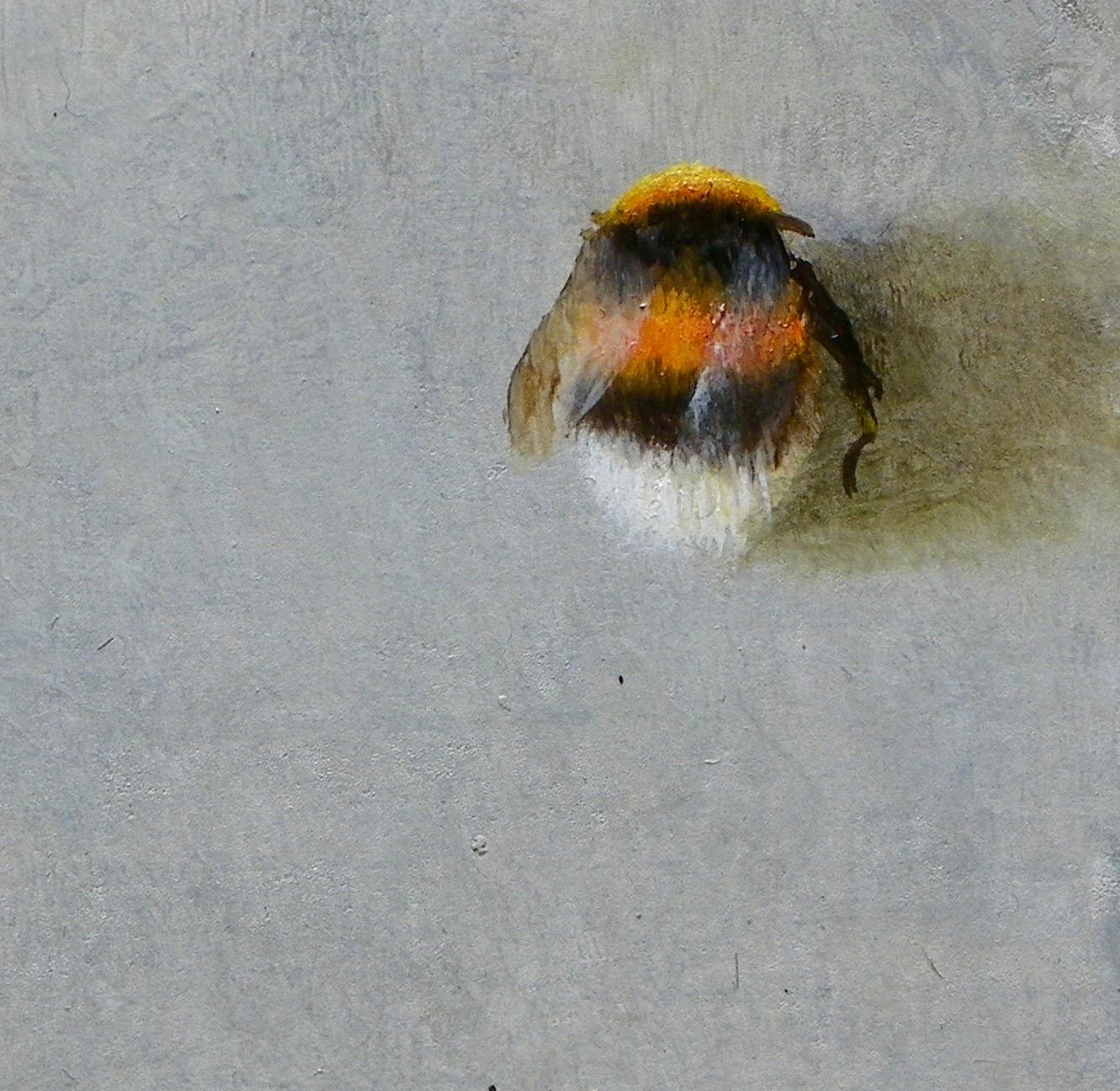 Bumblebee- 21st Century Contemporary Still-life Painting by Erik Zwaga 2