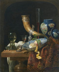 Stilleben mit Ornamentalem Horn, blau-weißer chinesischer Vase und Trommel - Le Mair