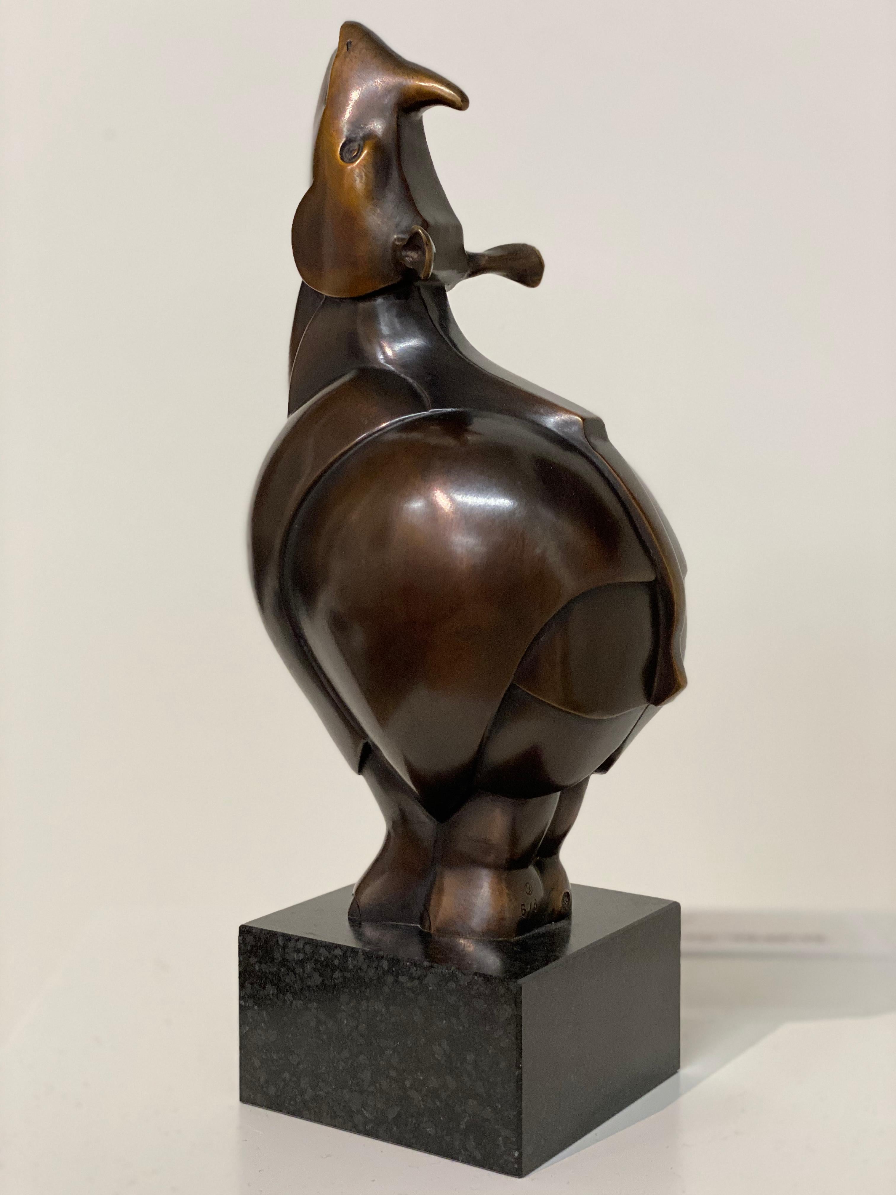 Dora – niederländische Bronzeskulptur eines Rhino aus dem 21. Jahrhundert (Gold), Figurative Sculpture, von Frans van Straaten