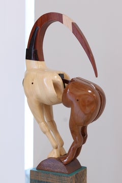 Zeitgenössische Holzskulptur „Equus Capricornus“ von Jos de Wit, 21. Jahrhundert