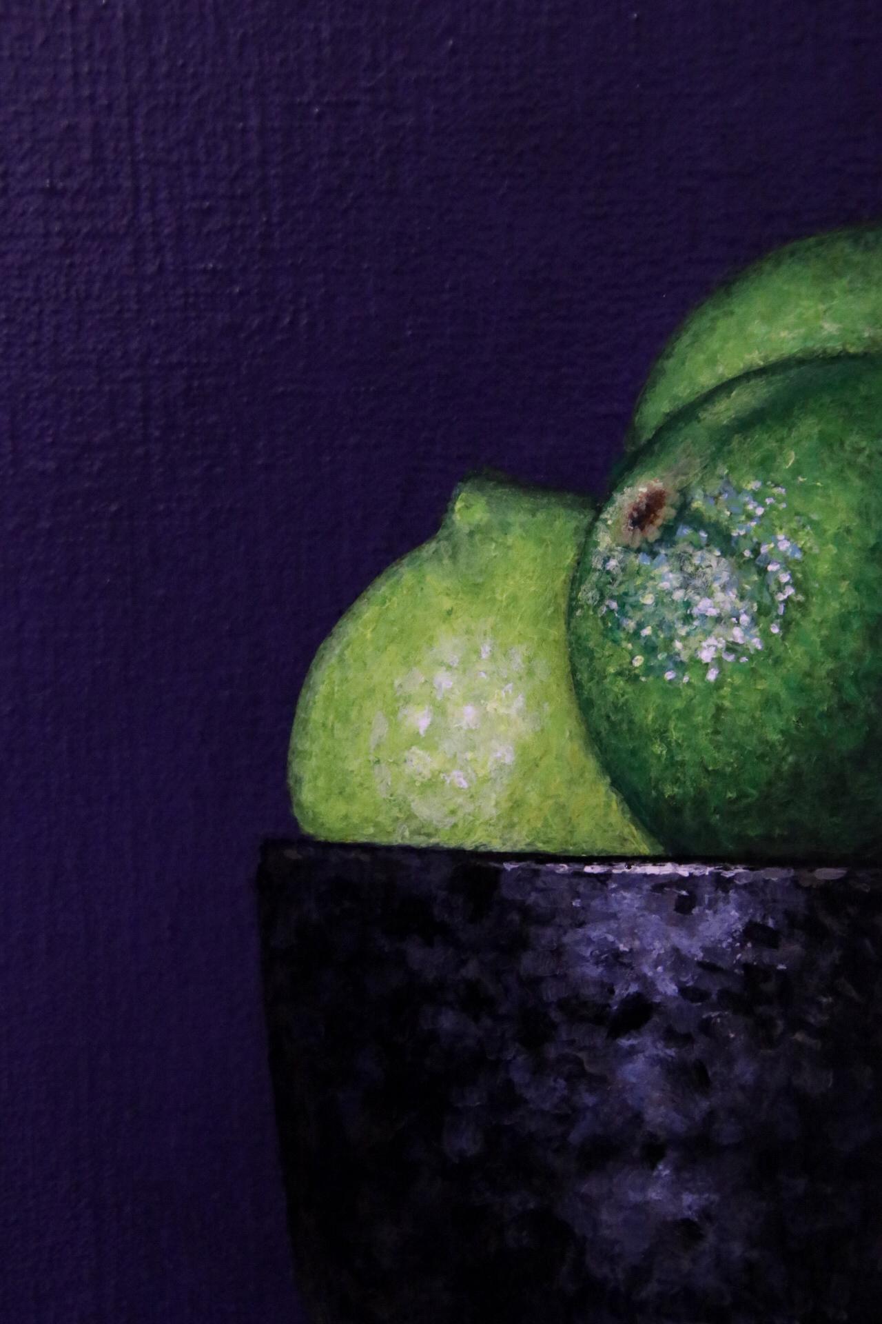 Limes in a black bowl-21st Century Realistic Contemporary Still-life painting  - Black Still-Life Painting by Heidi von Faber