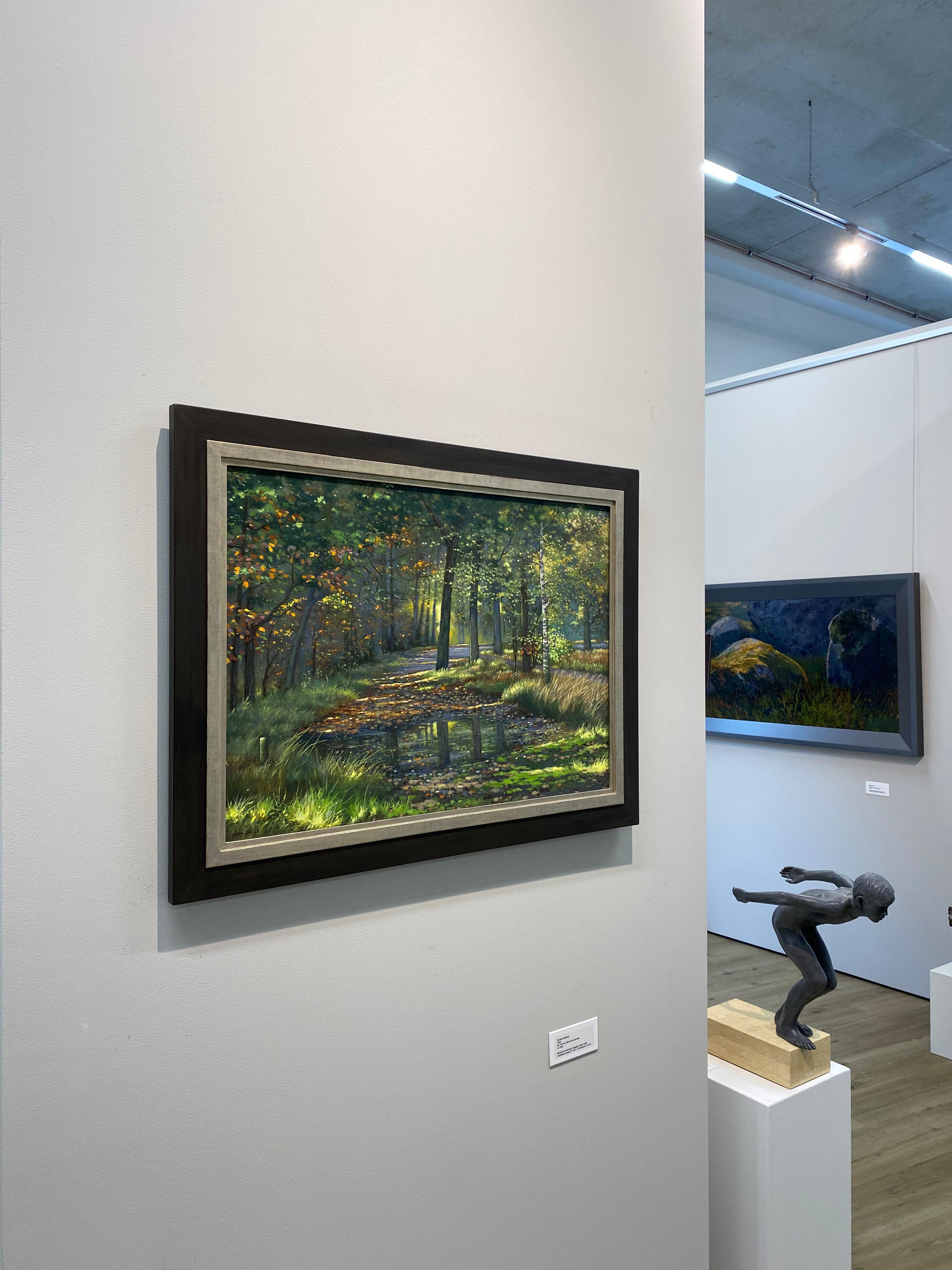 The Dutch artist Jan Smits works and lives in Brabant in the southeast of the Netherlands. The paintings he makes show the environment in which he lives.

In 2017 his painting 'Grotels bos' was painting of the year in the Netherlands. National