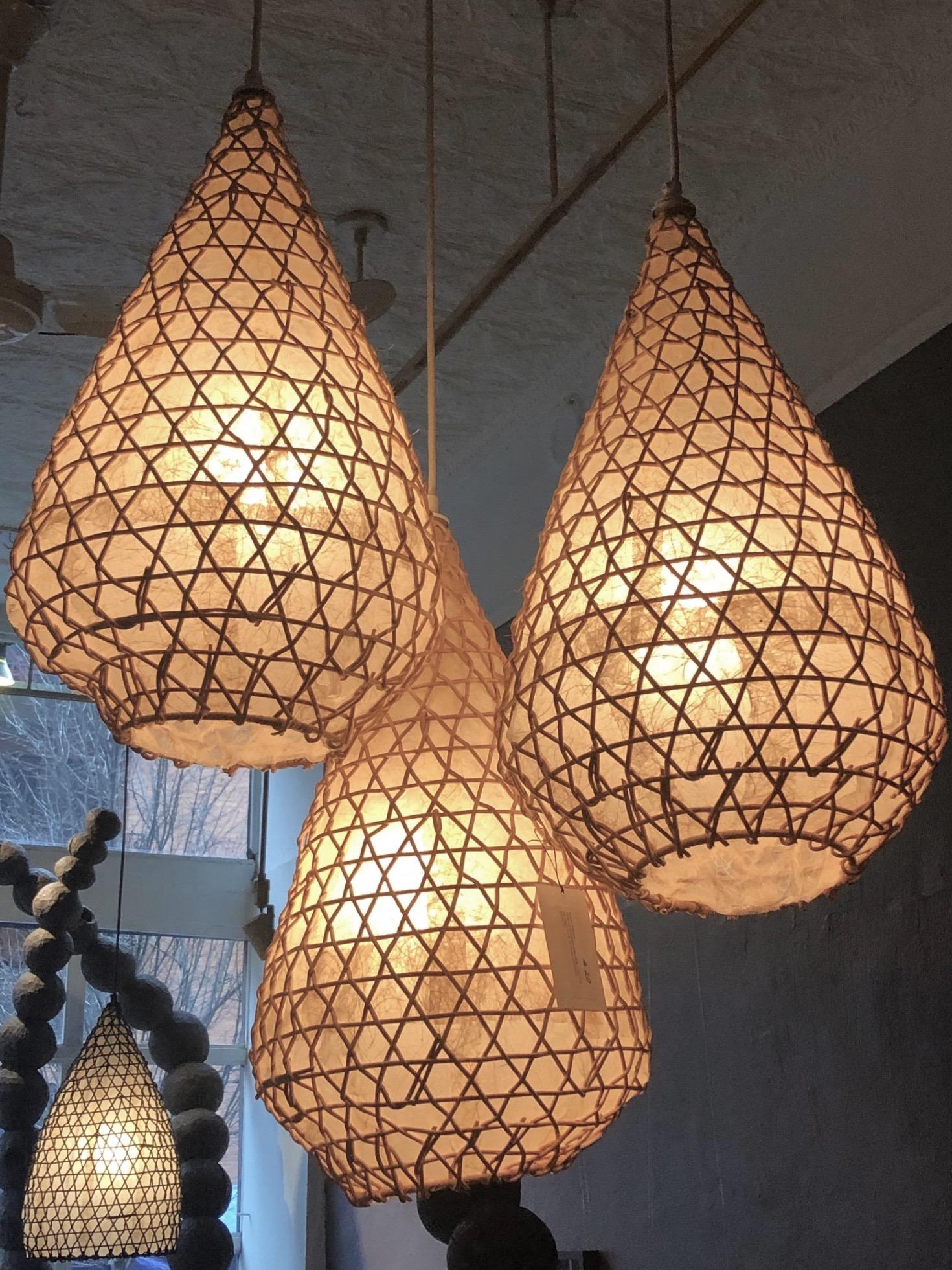 Lampes de Votive  ( Lot de trois lampes ), rotin à finition naturelle - Art de Tucker Robbins