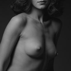 Shadow and Beauty - Beatrice # 06 - Alberto Desirò - Black & White Photos Nude