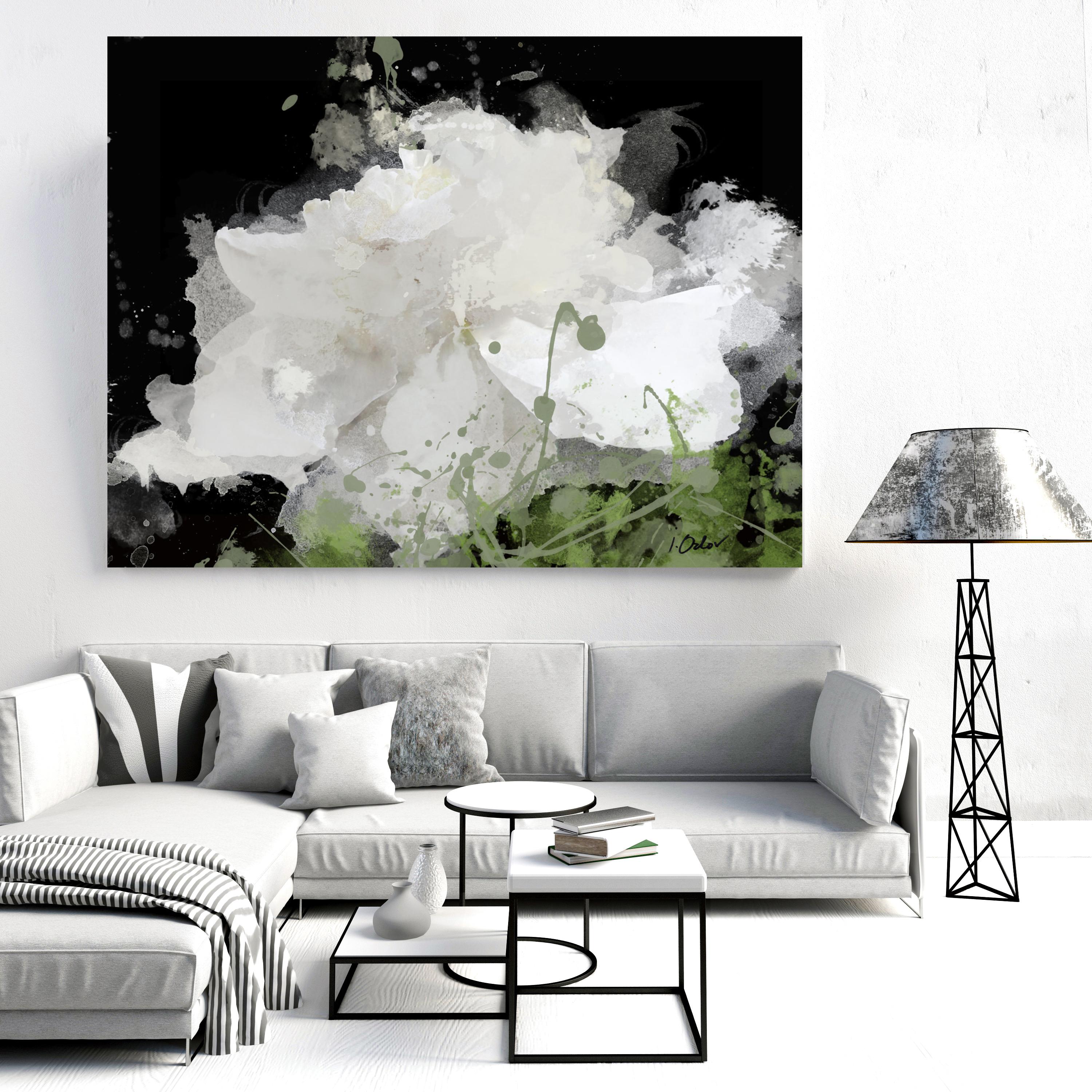 Majestad Blanco Negro Pintura Floral Adornada a Mano Giclee sobre Lienzo 40H X 60W - Painting Contemporáneo de Irena Orlov