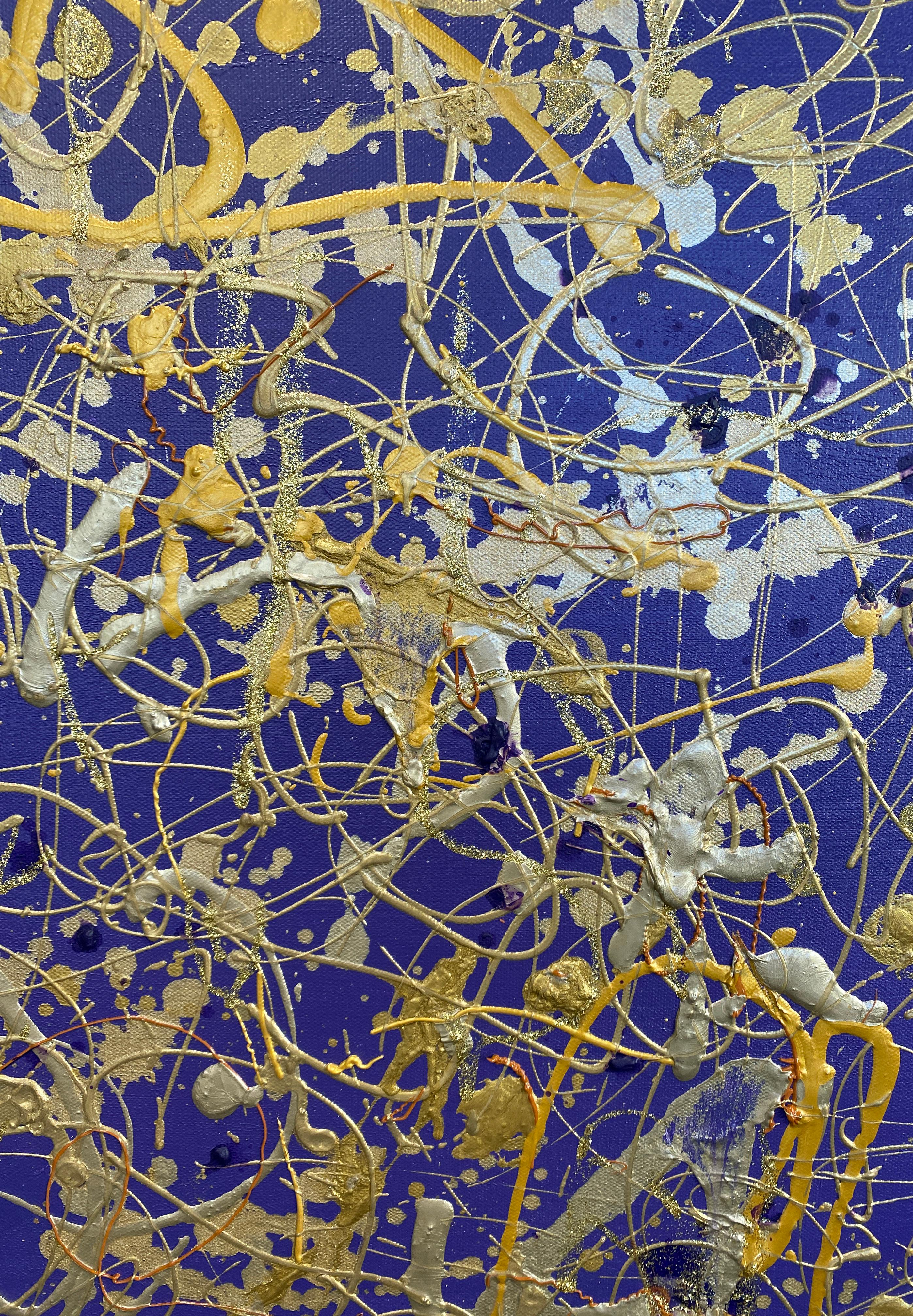 Gioiello viola Pittura d'astrazione gestuale su tela ispirata a Jackson Pollock - Abstract Painting Grigio di Irena Orlov