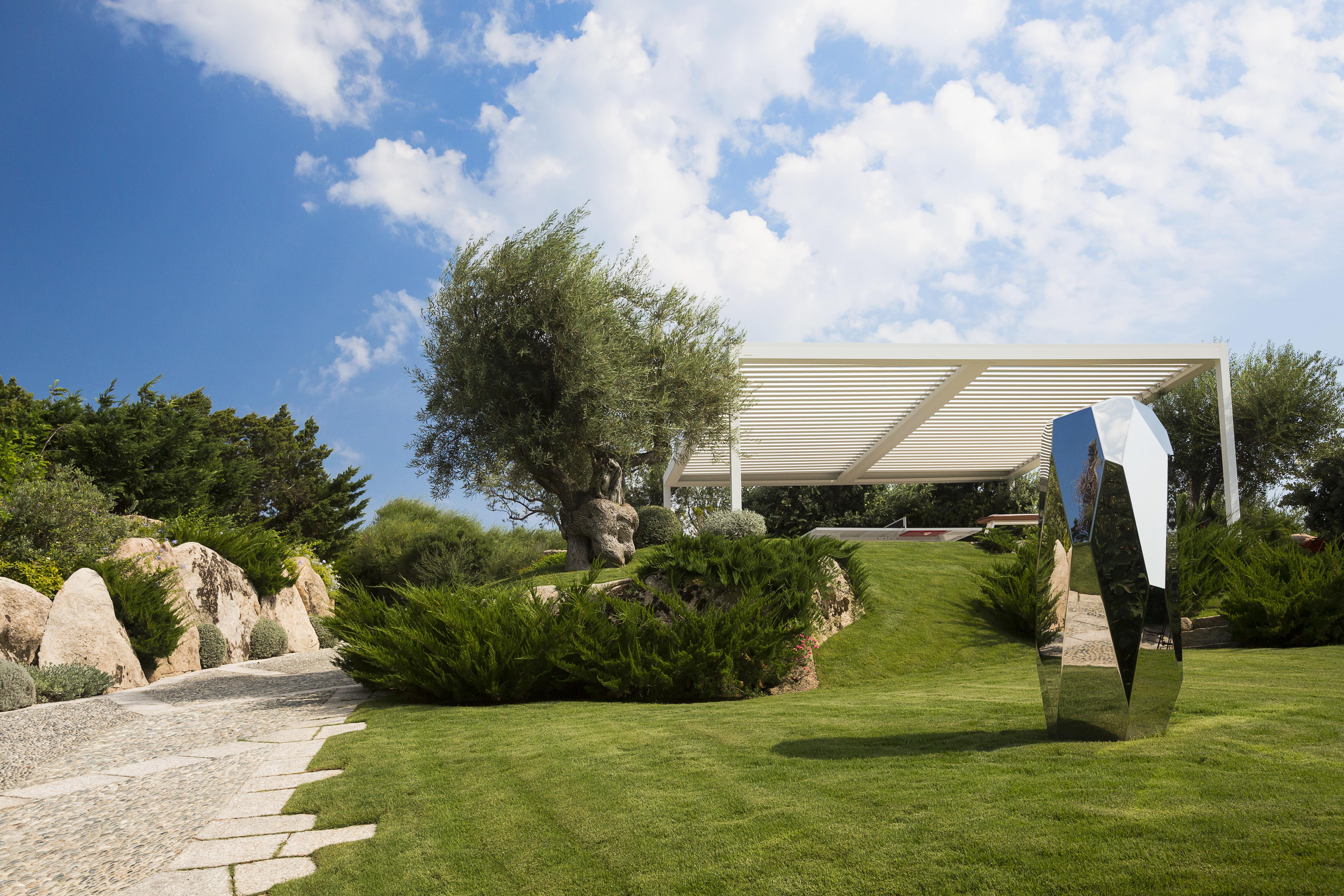 RockStone 198, Mirror Polished Stainless Steel, Outdoor sculpture - Sculpture by Arik Levy