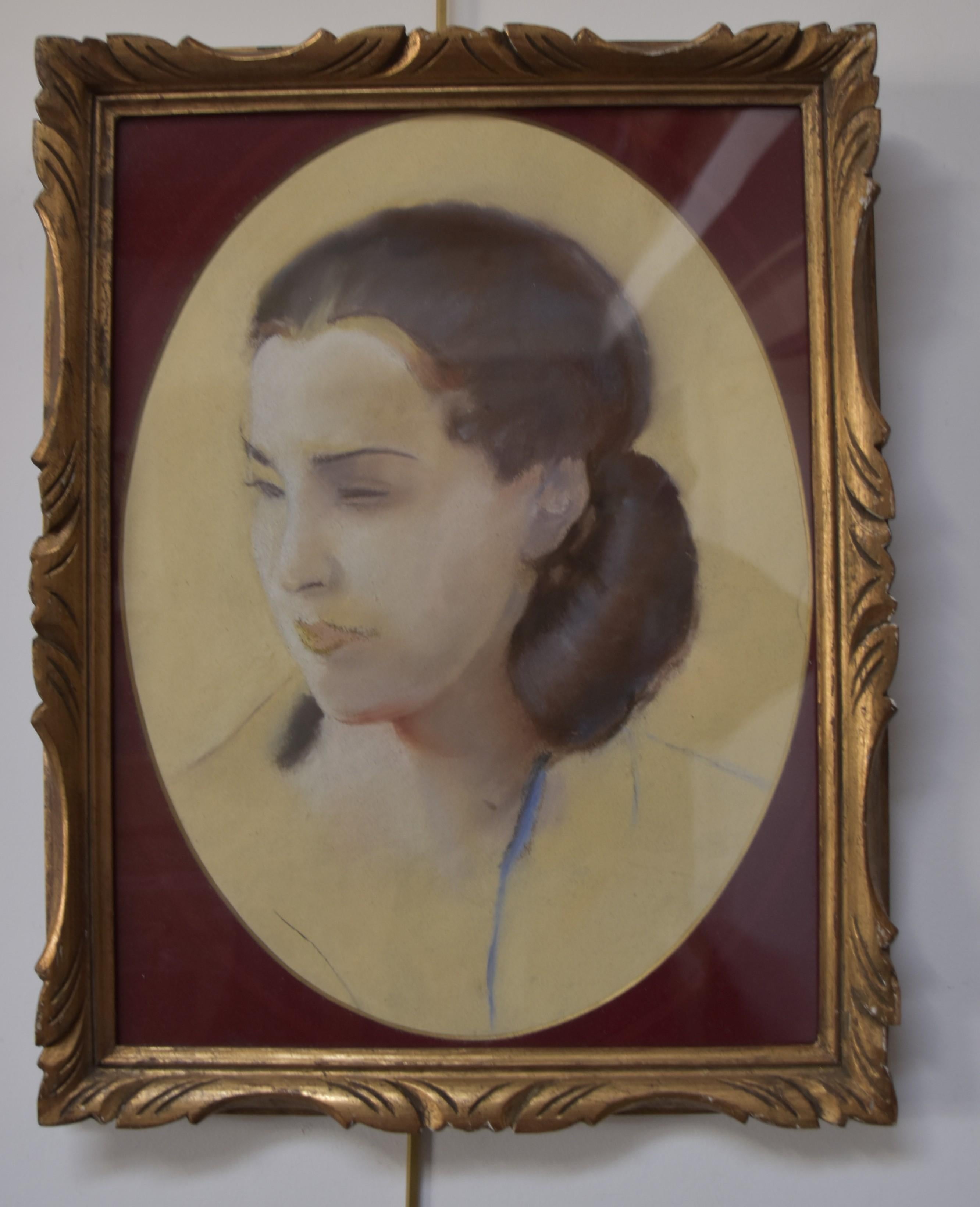 L V Guirand de Scevola (1871-1950) Portrait of a young woman, 1928, oval pastel - Art by Lucien-Victor Guirand de Scévola