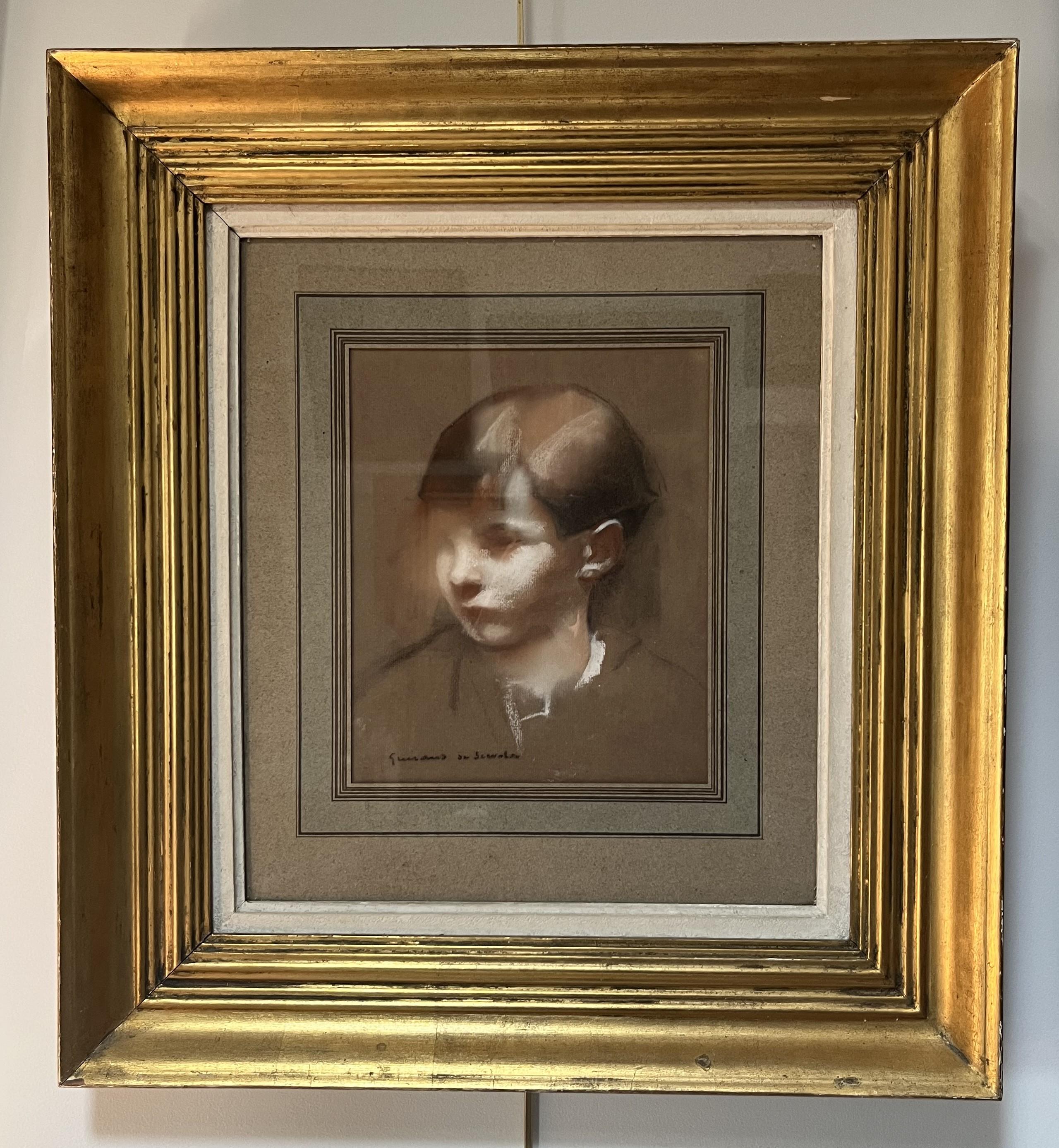 Lucien Victor Guirand de Scevola (1871-1950) Portrait of a boy, signed pastel en vente 3