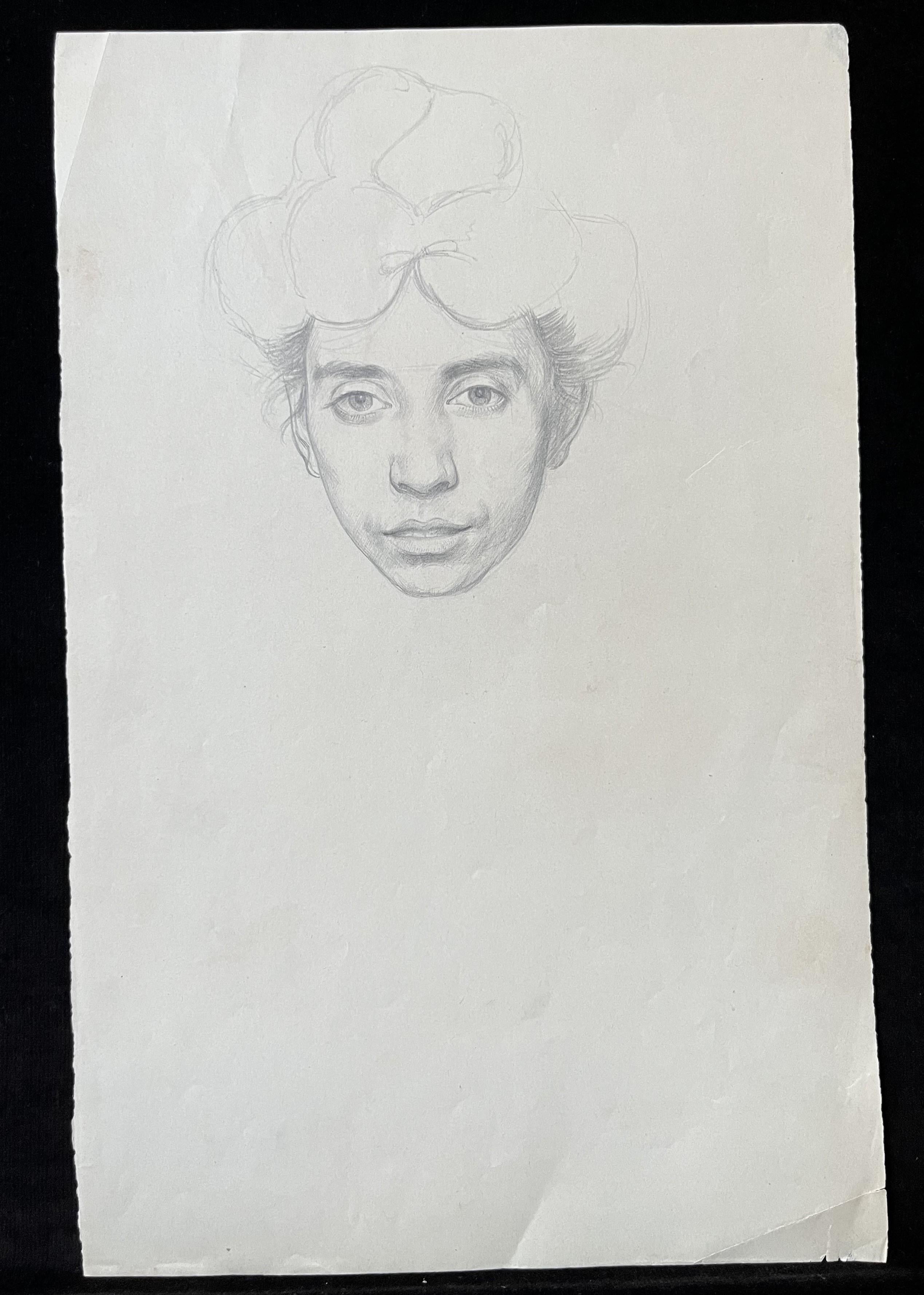 André Eugène Costilhes (1865-1940) Portrait d'une jeune femme, dessin en vente 1