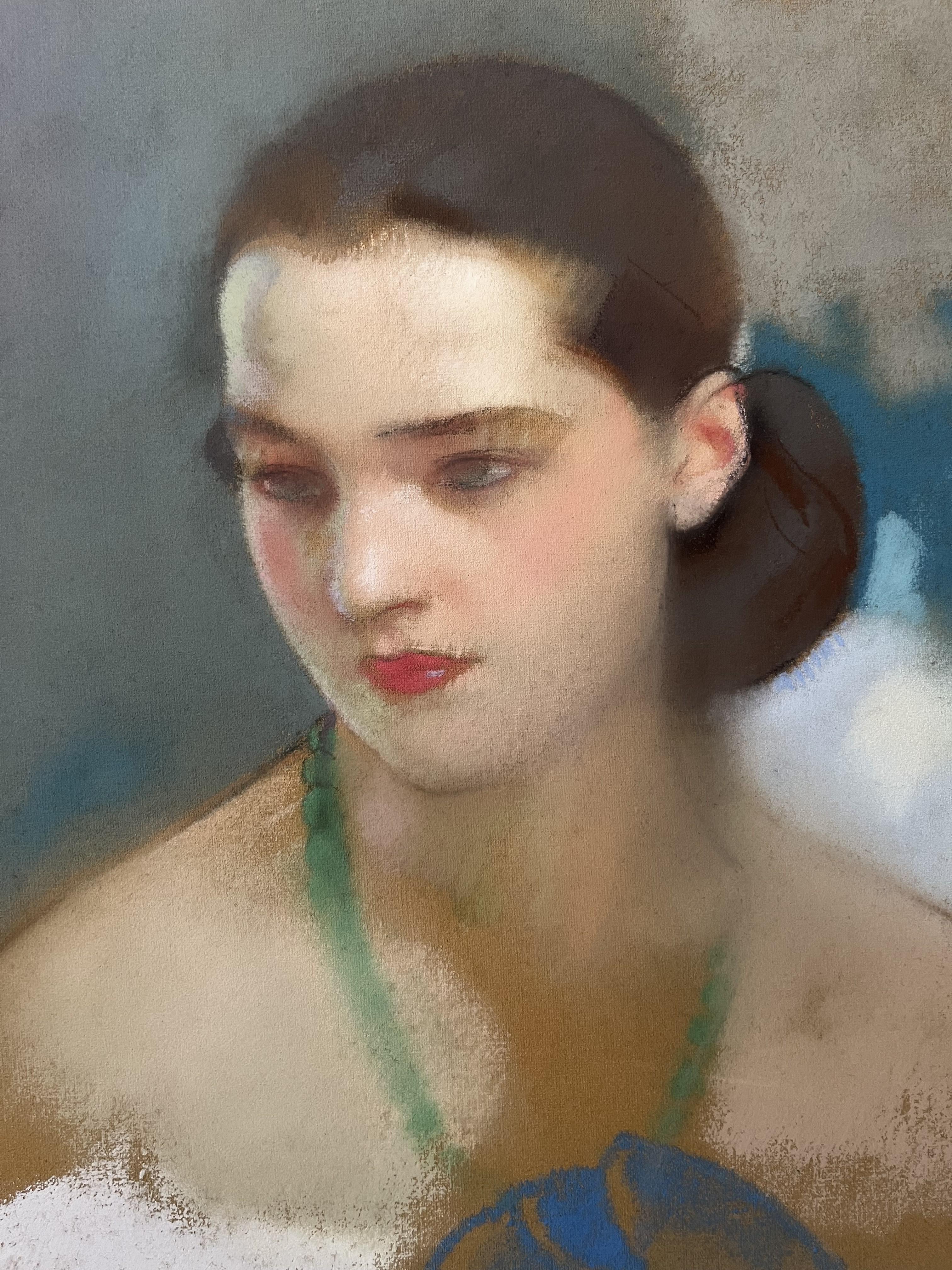 Lucien Victor Guirand de Scevola (1871-1950) Portrait d'une dame, pastel signé - Art déco Art par Lucien-Victor Guirand de Scévola