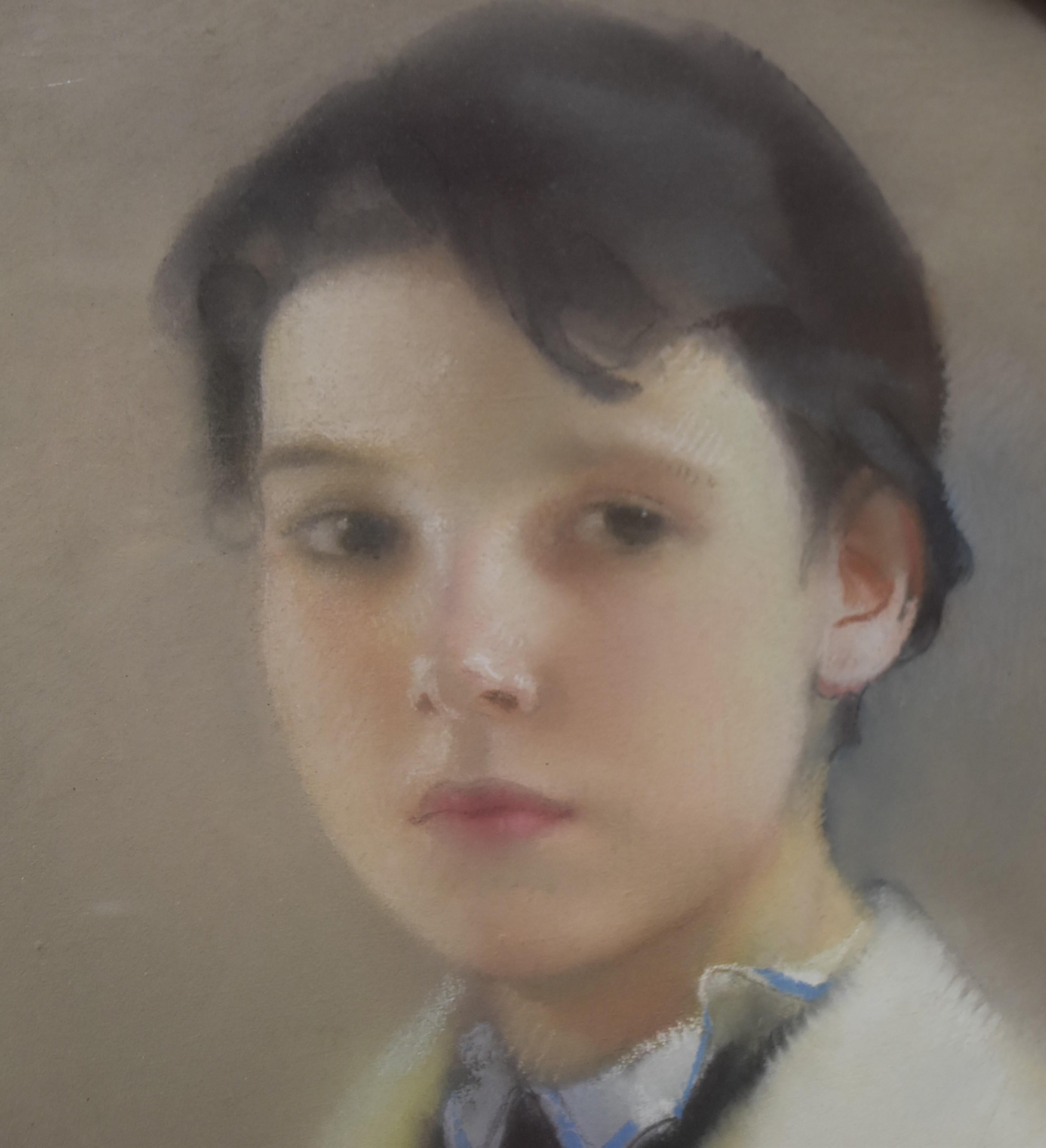 L V Guirand de Scevola (1871-1950) Portrait of a young boy Signed pastel - Art Deco Art by Lucien-Victor Guirand de Scévola
