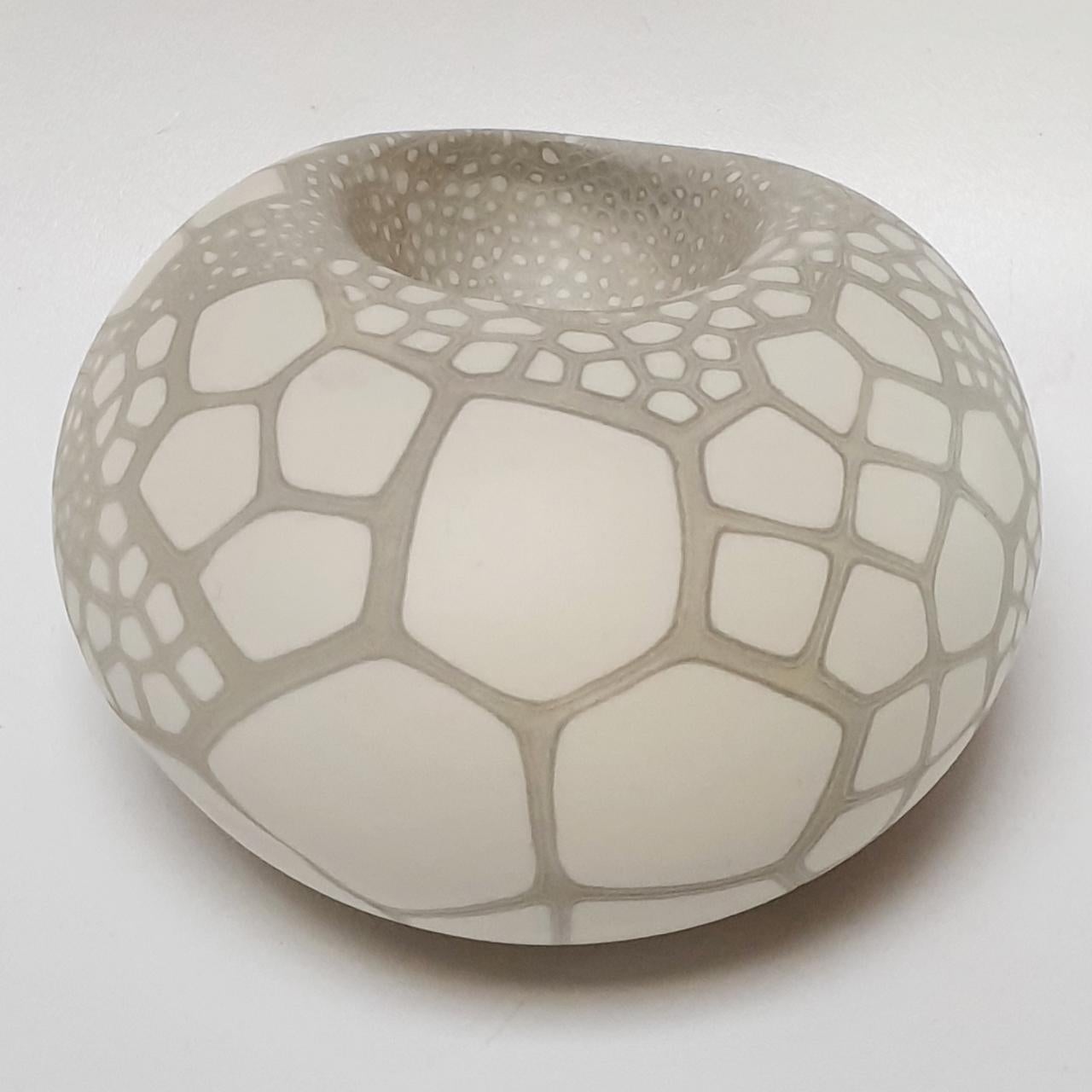 Objekt gemustert - contemporary modern abstract organic ceramic sculpture object - Gray Abstract Sculpture by Petra Benndorf