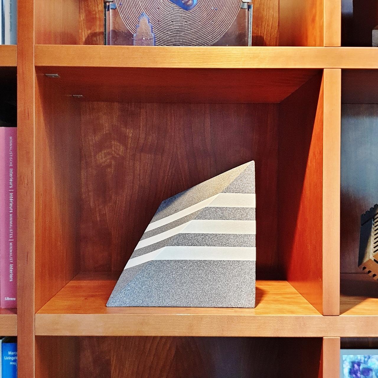 Untitled - contemporary modern abstract geometric ceramic sculpture object - Sculpture by Let de Kok