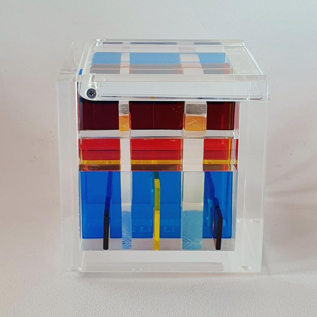 Homage to Mondriaan - contemporary modern abstract geometric cube sculpture 2