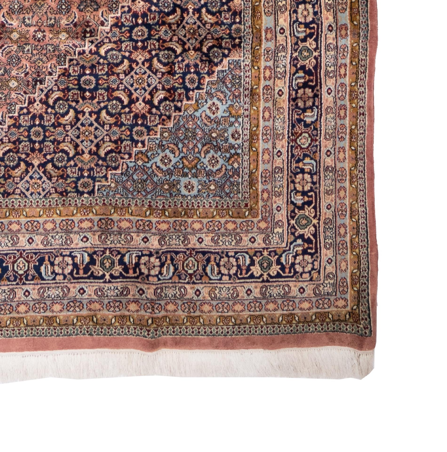 Tapis persan Bidjar - Elegance intemporelle avec motif classique en damier