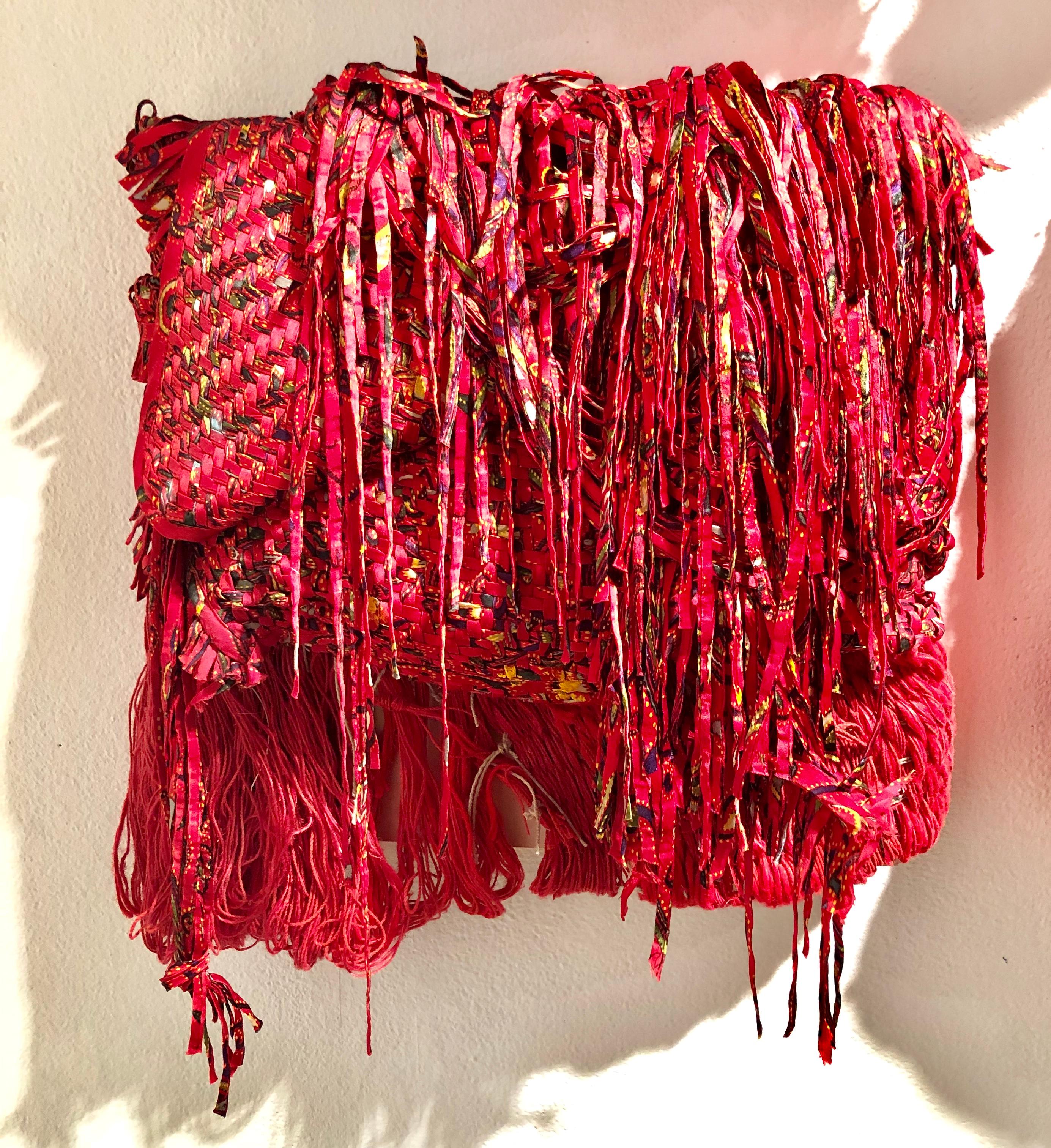 Genten/Color - Fabric and mixed media sculptures, bold colors, varying textures For Sale 12