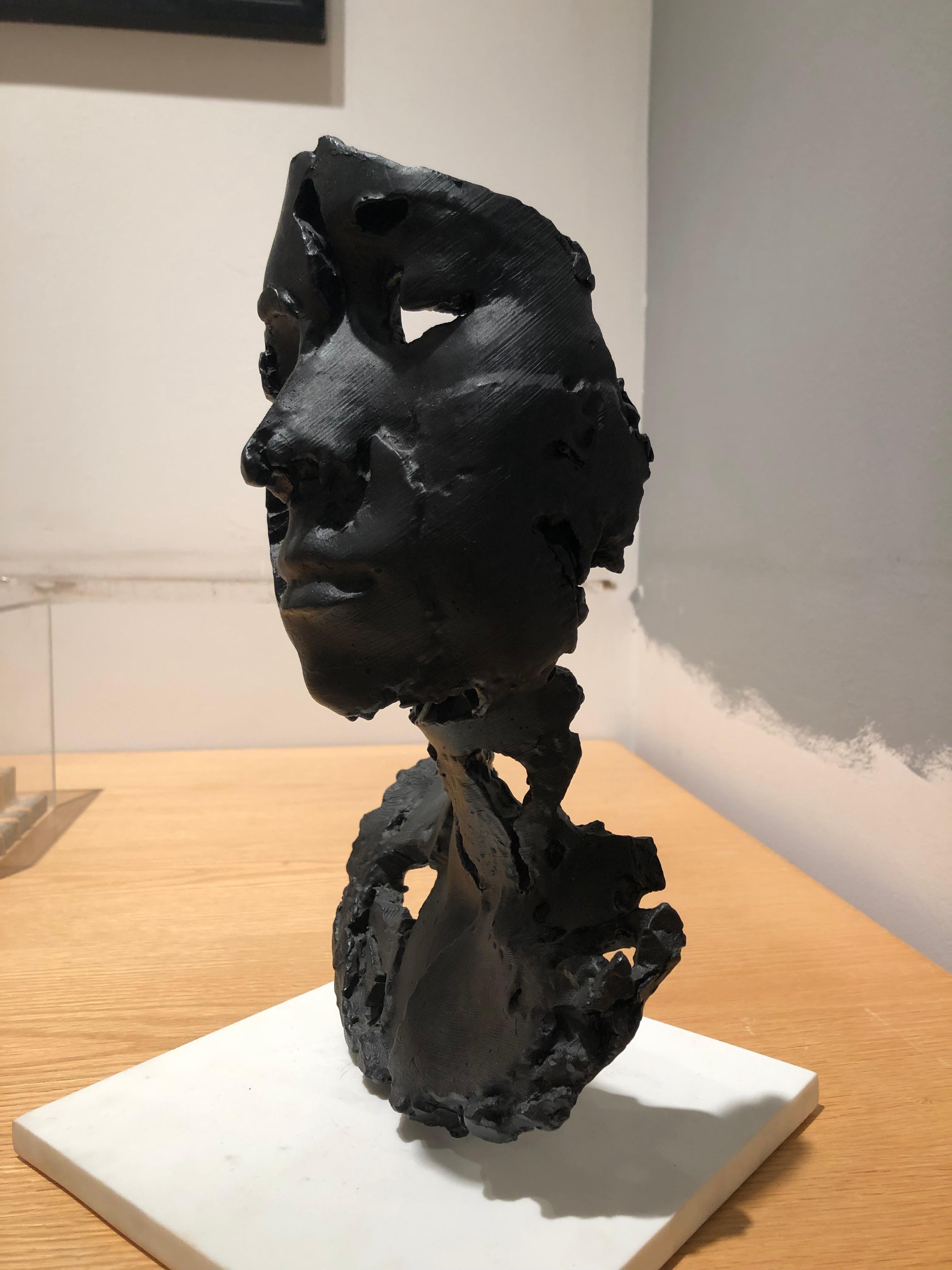 L Degrade, 2014, bronze with black patina sculpture cast from a 3D print (Zeitgenössisch), Sculpture, von Sophie Kahn