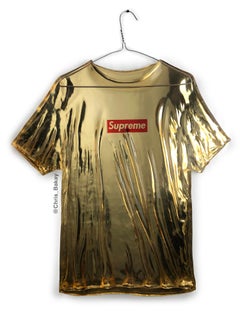 Supreme Tee - Original Pop Art Resin Sculpture by Chris Bakay - Gold 