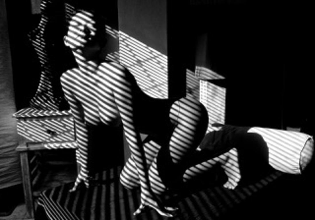 Franck Pol Black and White Photograph - Woman Body