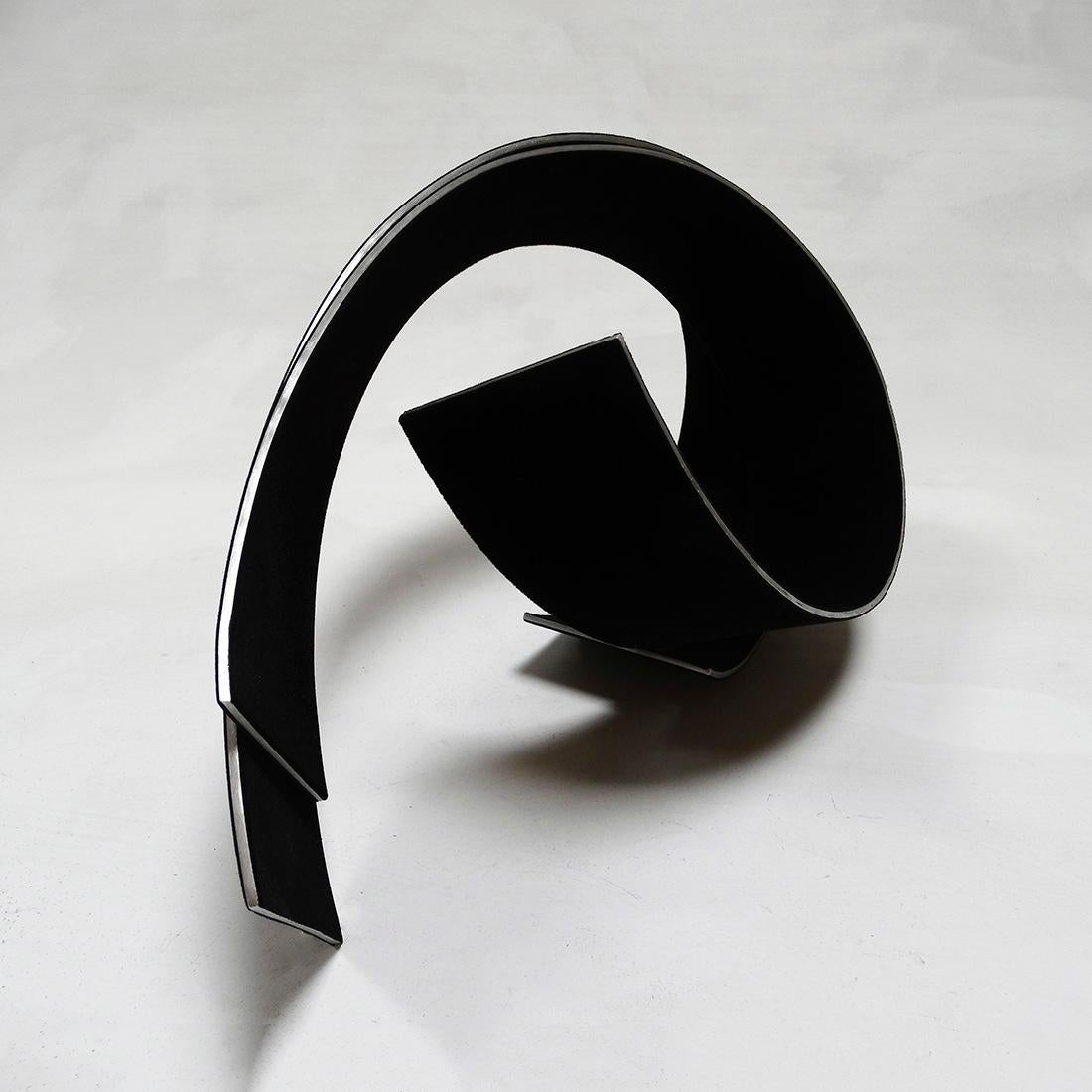 Línies 02 - Metal, Abstract Sculpture, Contemporary, Art, Silver, Rafael Amorós For Sale 3