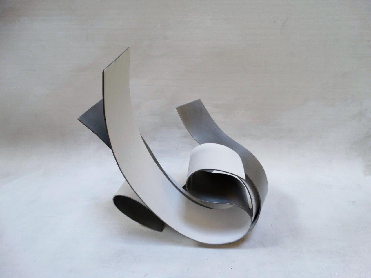 Acull IV - Metal, Abstract Sculpture, Contemporary, Art, Silver, Rafael Amorós For Sale 4