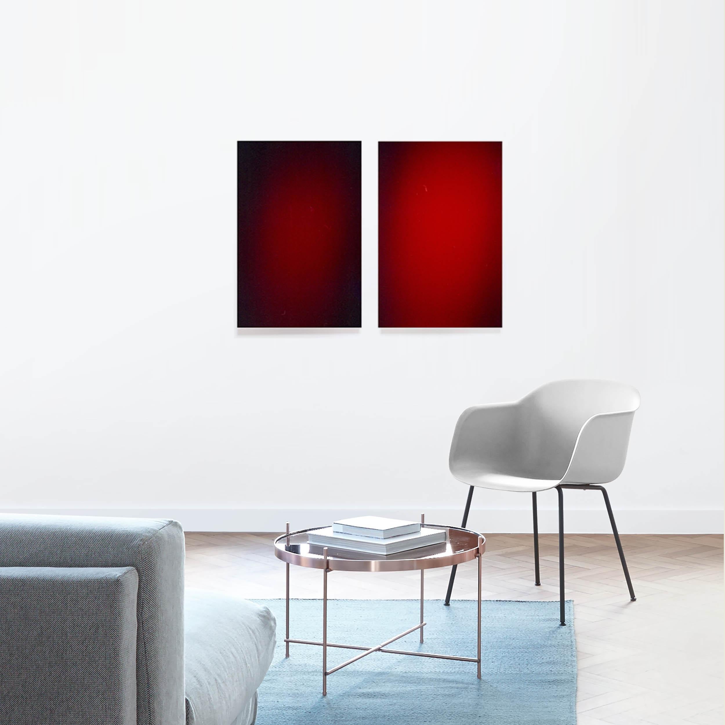 Light Surface Diptych Red - Fine Art Photography, Abstract, Esther Navarro For Sale 5