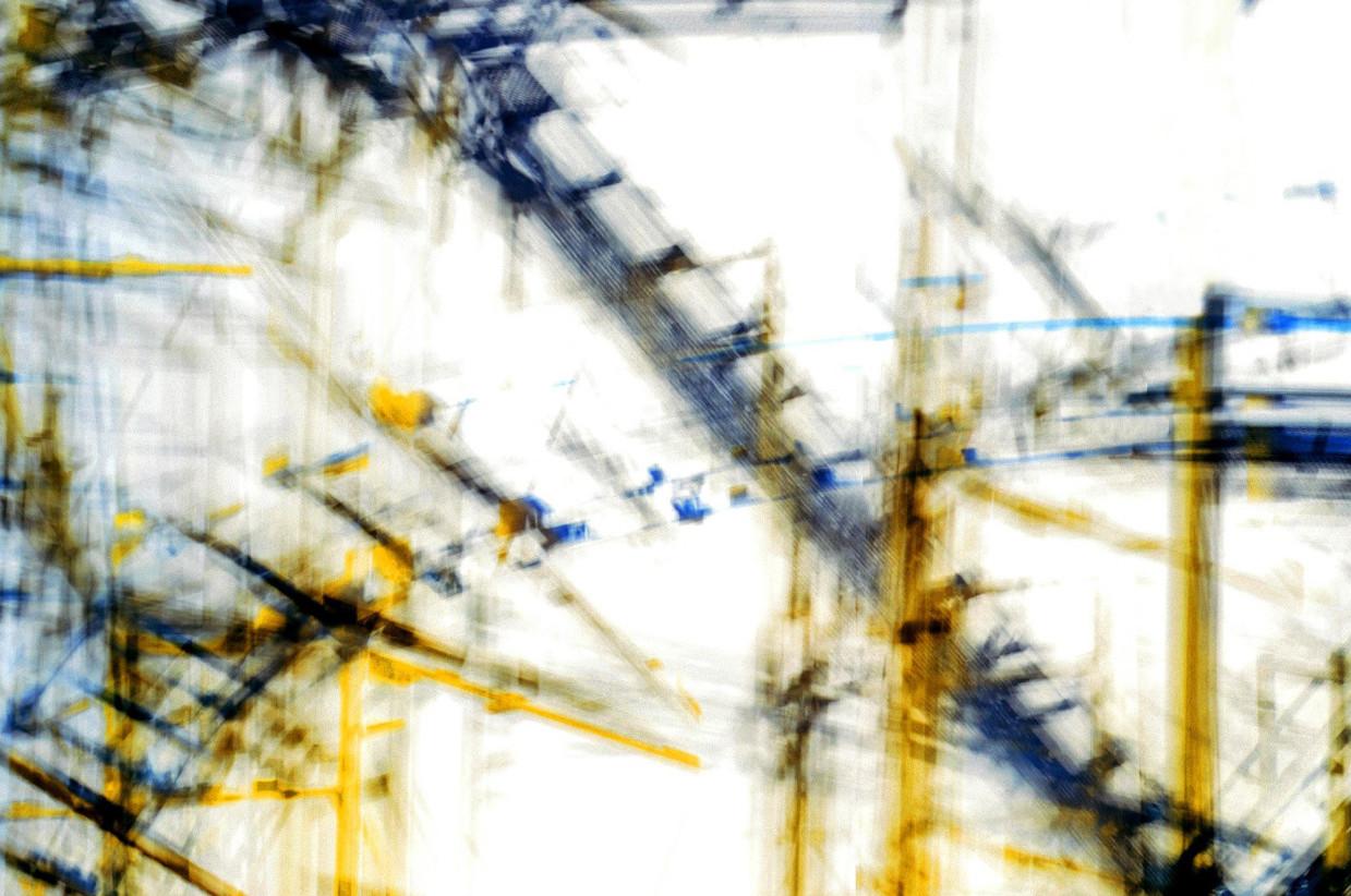 Valentin Russo: “I’m interested in relationship between photography and painting. I notice that one essential difference between these is time: Photographs are created usually in fractions of seconds whereas paintings take much more time. Therefore,