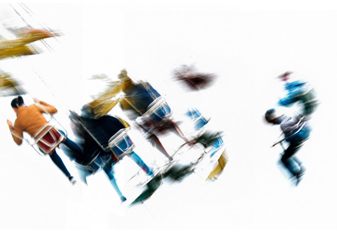 Valentin Russo: “I’m interested in relationship between photography and painting. I notice that one essential difference between these is time: Photographs are created usually in fractions of seconds whereas paintings take much more time. Therefore,